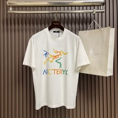 🛒🛒Arcteryx 2026SS 始祖鸟手绘涂鸦骨龙短袖T恤 男女同款,原版定制辅料 吊牌 洗水唛防尘纸,250克 双 🛒🛒Arcteryx 2026SS 始祖鸟手绘涂鸦骨龙短袖T恤 男女同款,原版定制辅料 吊牌 洗水唛防尘纸,250克 双