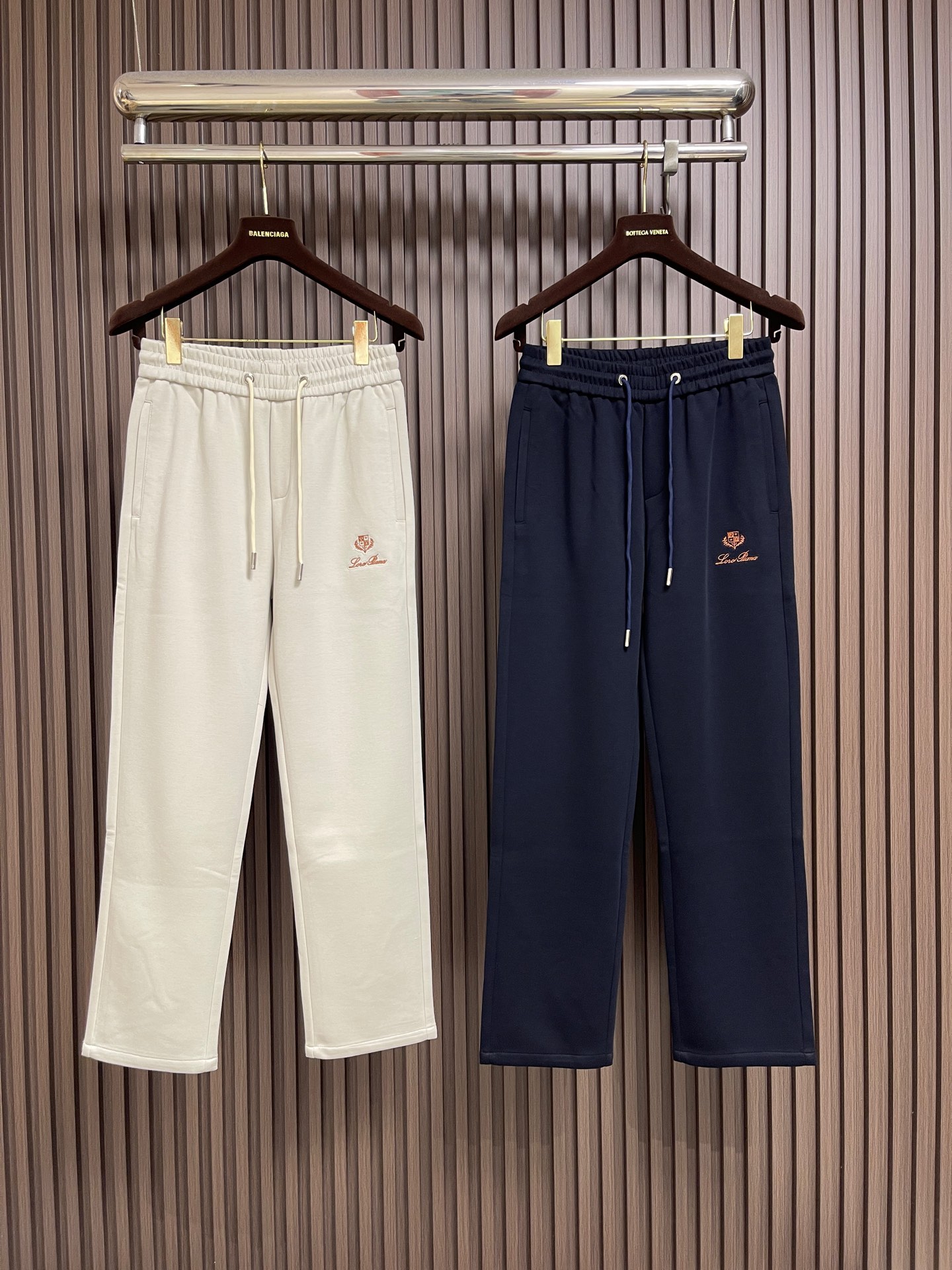 🛒🛒Loro Piana loroPiana  2026FW秋季新款直筒卫裤休闲裤，定制混纺面料软糯舒集高级感度于一体，