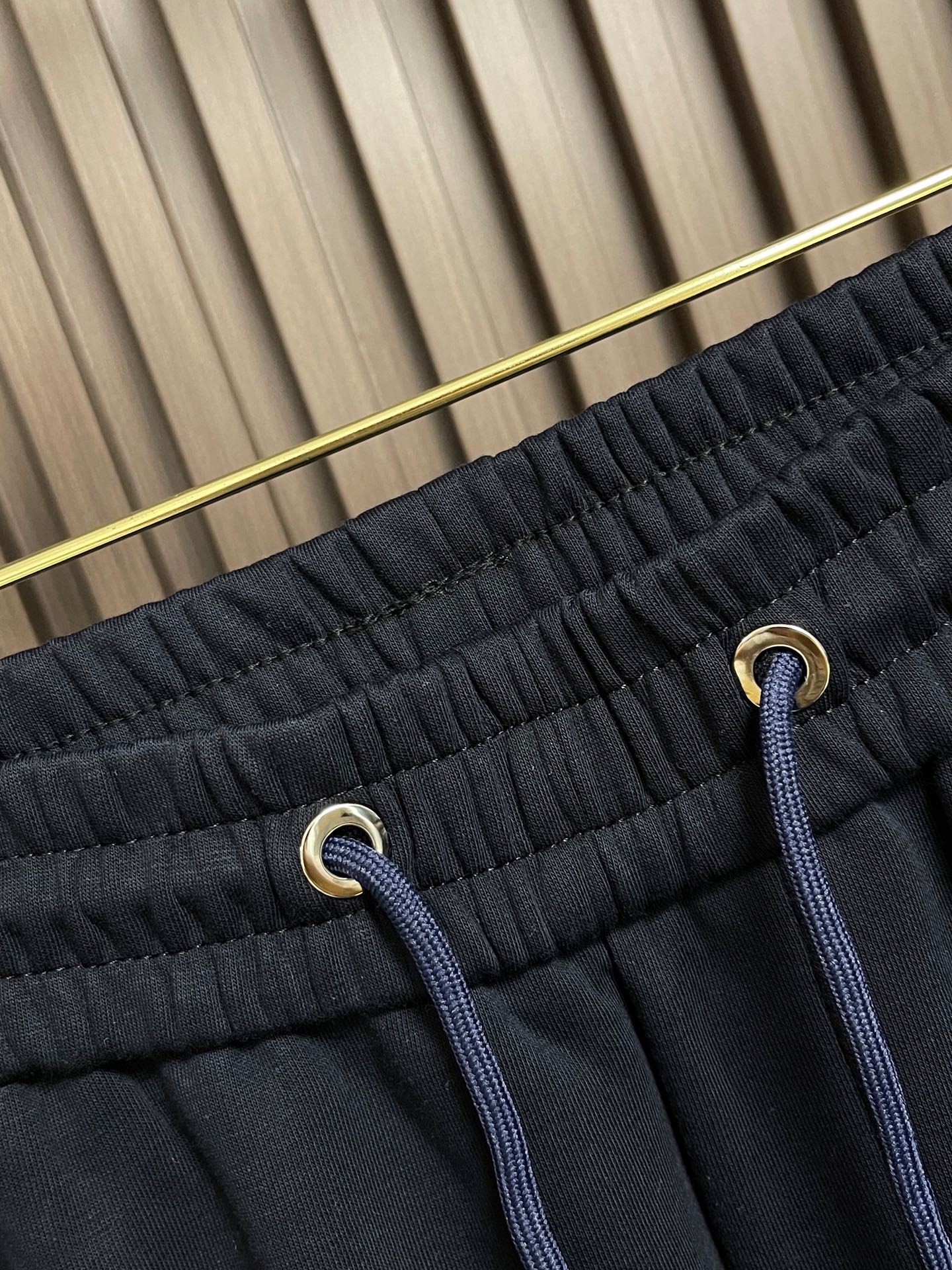 🛒🛒Loro Piana loroPiana  2026FW秋季新款直筒卫裤休闲裤，定制混纺面料软糯舒集高级感度于一体，