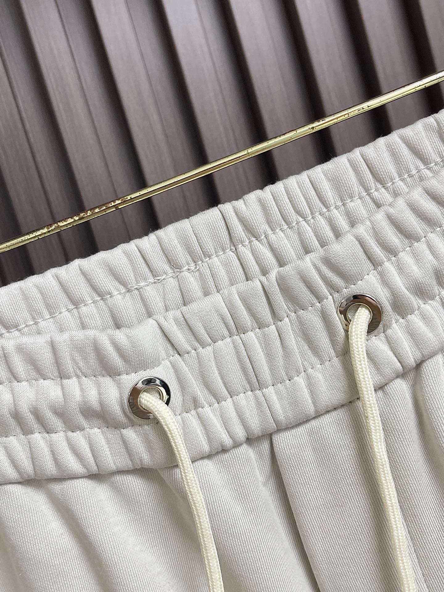 🛒🛒Loro Piana loroPiana  2026FW秋季新款直筒卫裤休闲裤，定制混纺面料软糯舒集高级感度于一体，