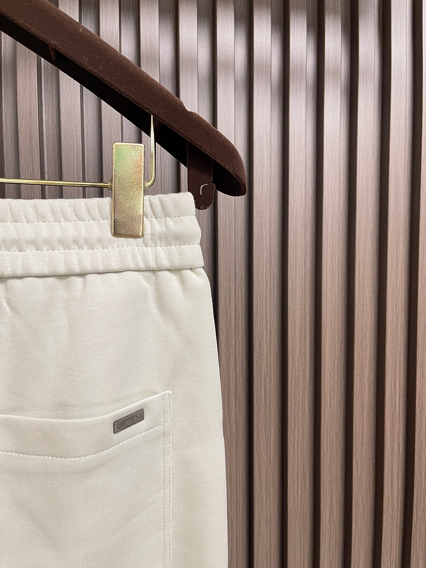 🛒🛒Loro Piana loroPiana  2026FW秋季新款直筒卫裤休闲裤，定制混纺面料软糯舒集高级感度于一体，