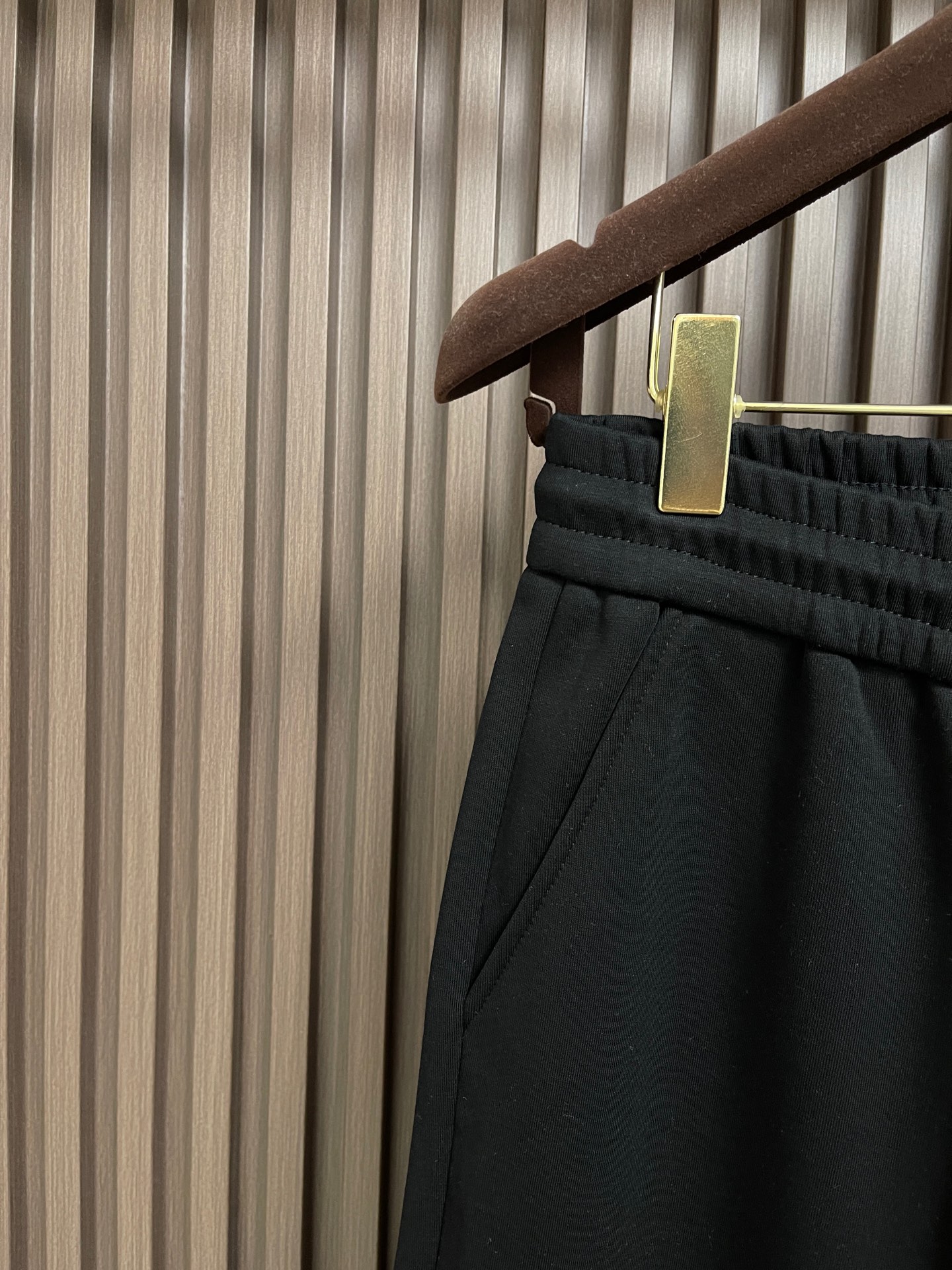 🛒🛒Loro Piana loroPiana  2026FW秋季新款直筒卫裤休闲裤，定制混纺面料软糯舒集高级感度于一体，