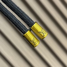 🛒🛒LV 油墨印花连帽卫衣,采用独特的鱼鳞底针织结构,面纱26支双纱+底纱10支粗纱毛圈结构,克重为380gm²;搭配罗 🛒🛒LV 油墨印花连帽卫衣,采用独特的鱼鳞底针织结构,面纱26支双纱+底纱10支粗纱毛圈结构,克重为380gm²;搭配罗