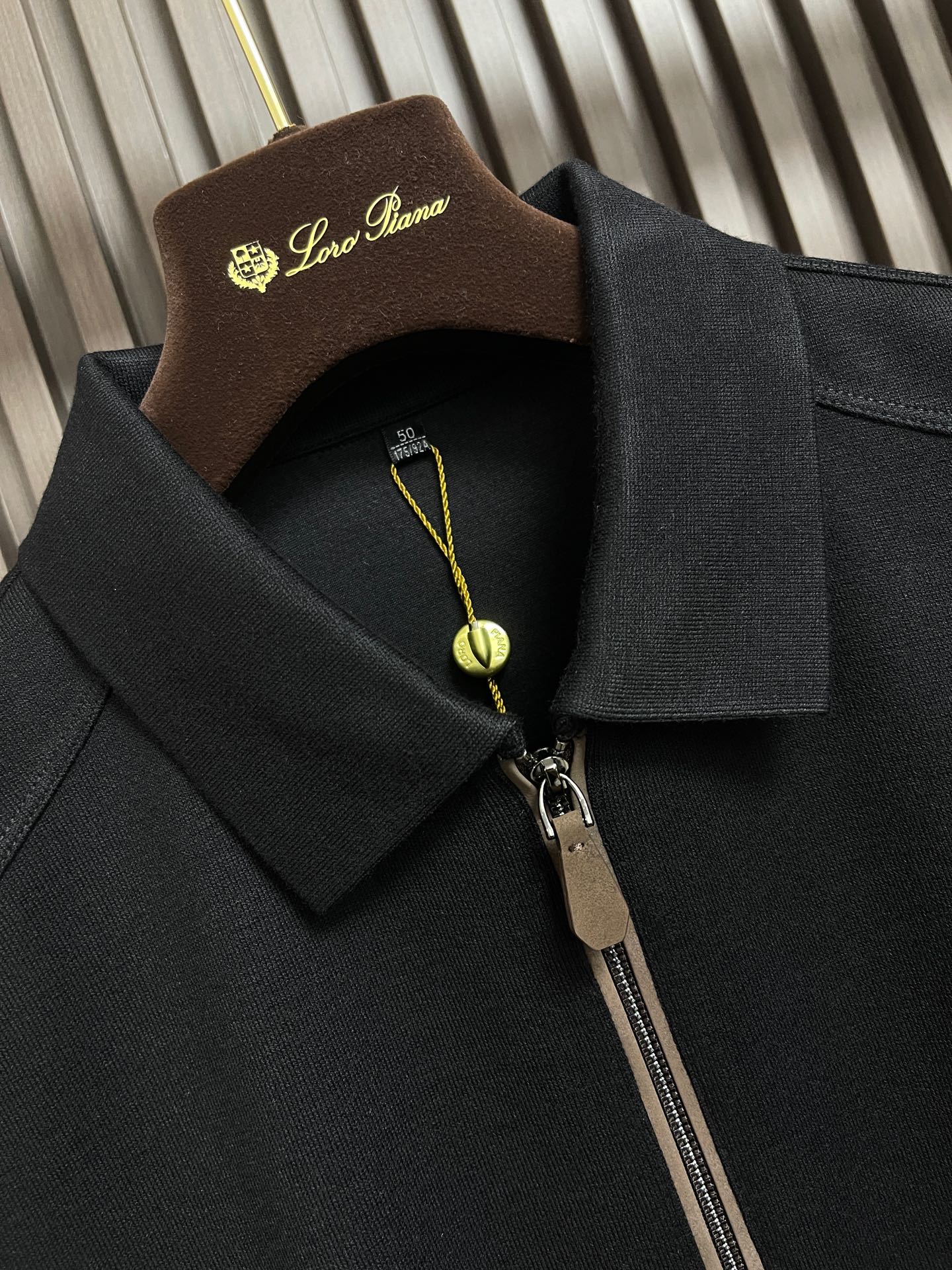 🛒🛒Loro Piana Loro Piana 2026ss早秋新款半拉链针织Polo，自带Loro Piana老钱极简