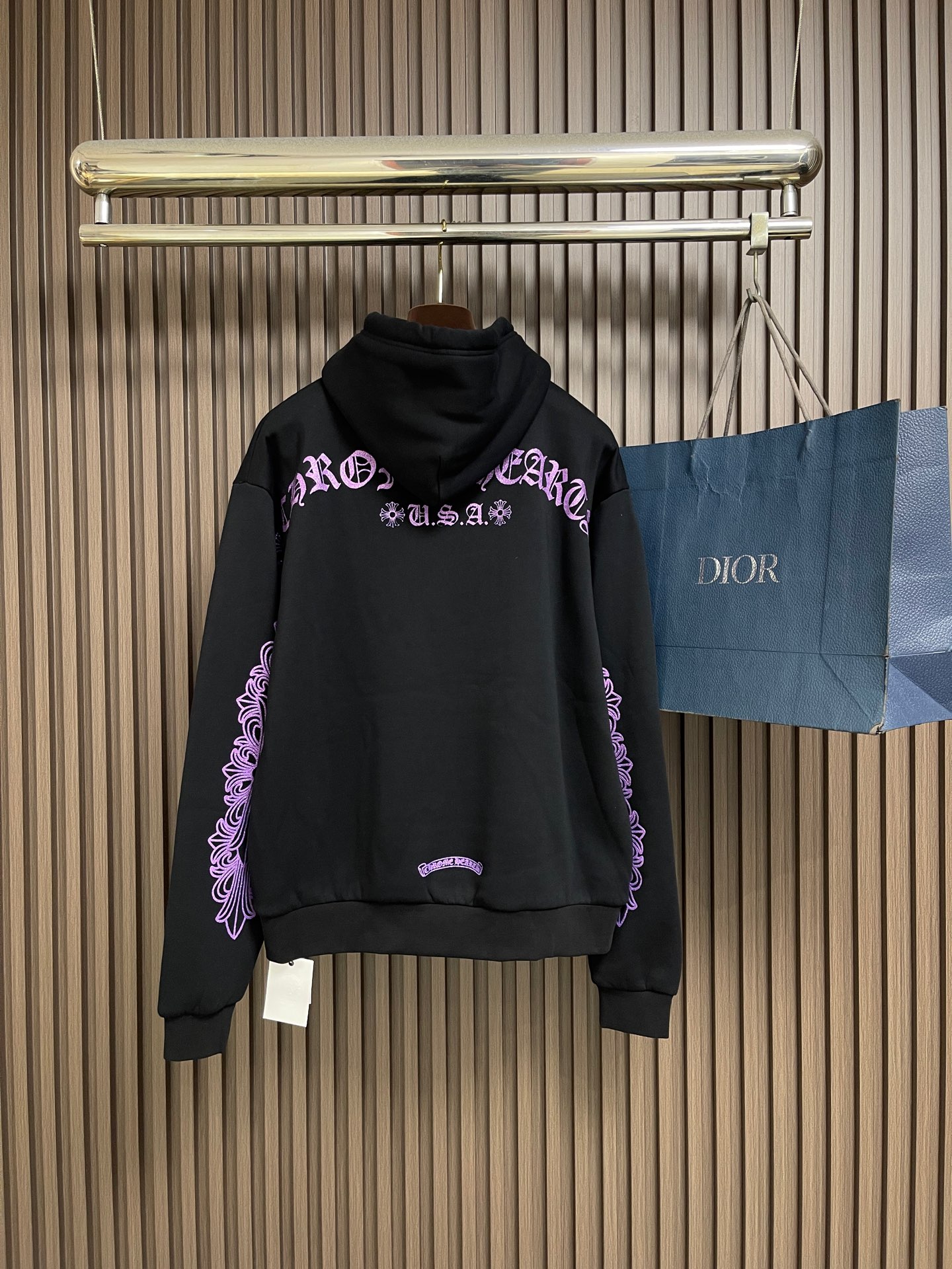 🛒🛒CHROME HEARTS CH克罗心闪粉哥特印花连帽卫衣，重磅毛圈棉面料搭配多处闪粉哥特花卉马蹄印花，视觉吸睛，潮