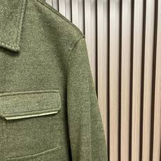 🛒🛒ZEGNA 2026ss秋冬新款羊毛混纺工装夹克外套,羊毛混纺面料,表面有细密的毛呢纹理,触感柔软但不松垮。面料有一 🛒🛒ZEGNA 2026ss秋冬新款羊毛混纺工装夹克外套,羊毛混纺面料,表面有细密的毛呢纹理,触感柔软但不松垮。面料有一