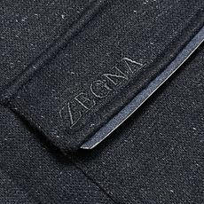 🛒🛒ZEGNA 2026ss秋冬新款羊毛混纺工装夹克外套,羊毛混纺面料,表面有细密的毛呢纹理,触感柔软但不松垮。面料有一 🛒🛒ZEGNA 2026ss秋冬新款羊毛混纺工装夹克外套,羊毛混纺面料,表面有细密的毛呢纹理,触感柔软但不松垮。面料有一