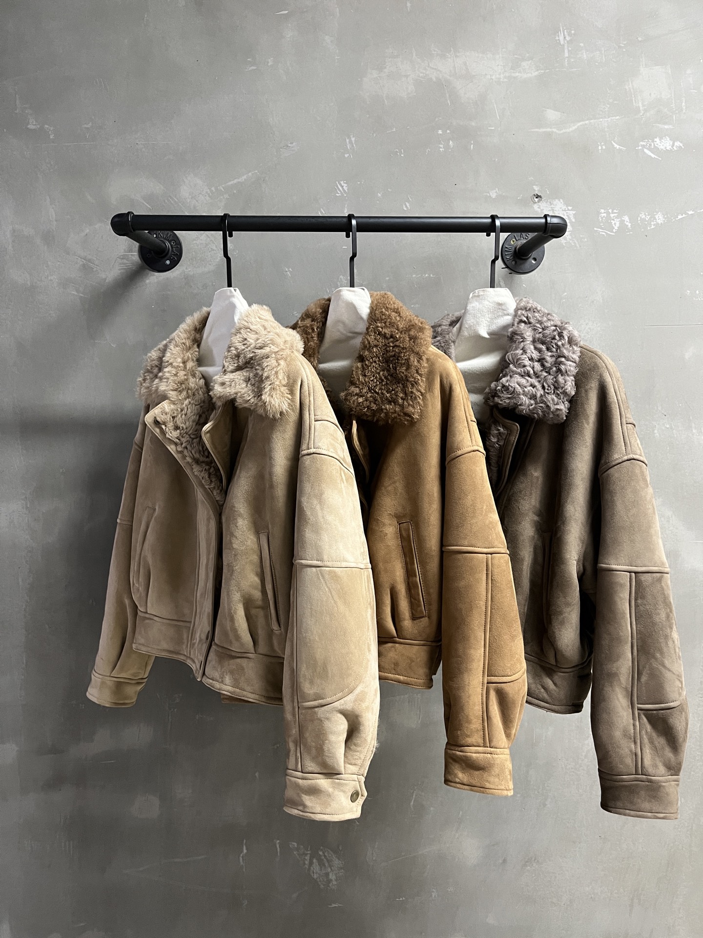 Saint Laurent Shearling Leather Jacket - Autumn 2025 Collection 2 a1757109583413 5341