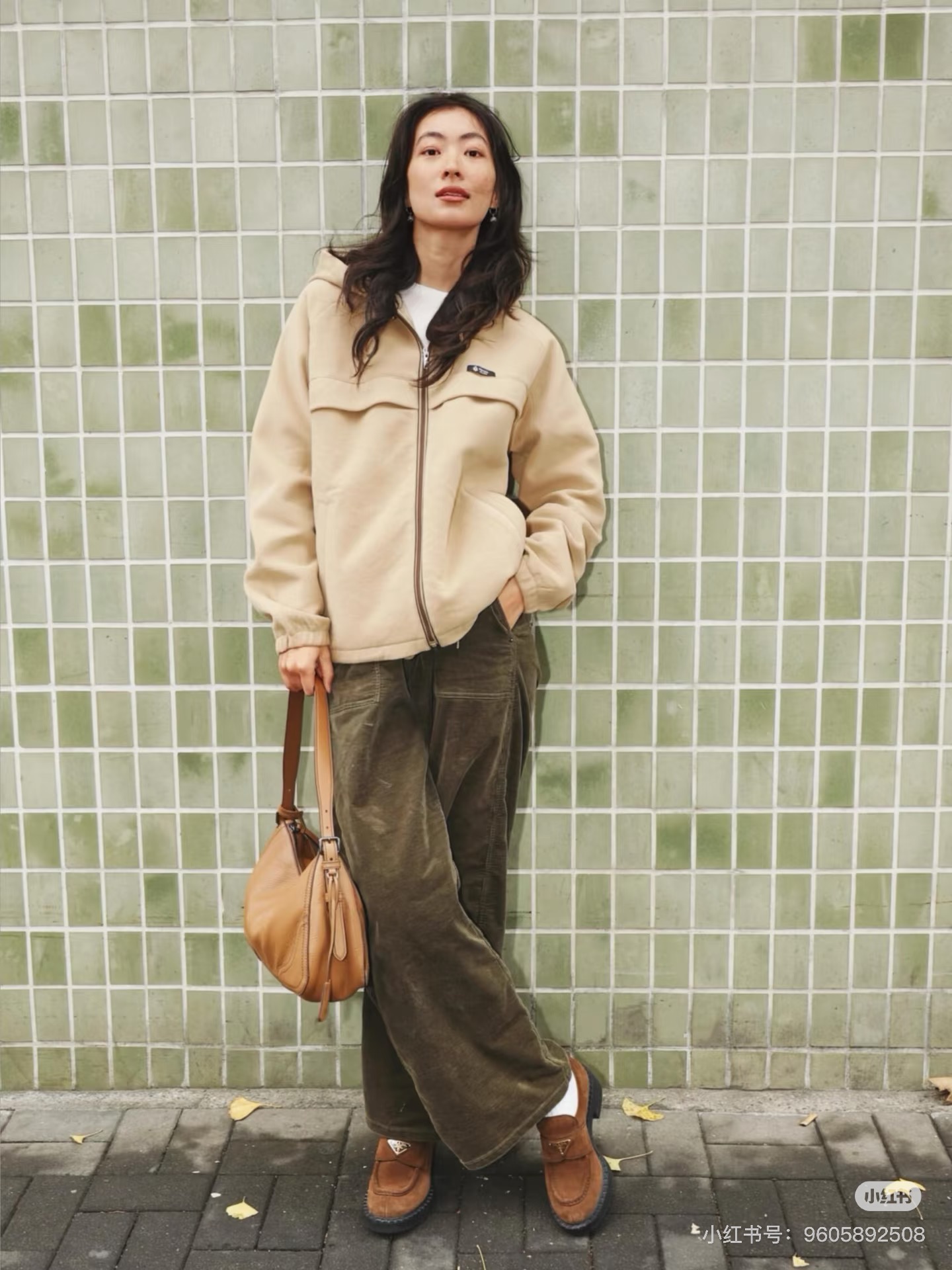 NO:687546,upper body,,19860909上身,,,Women's clothing