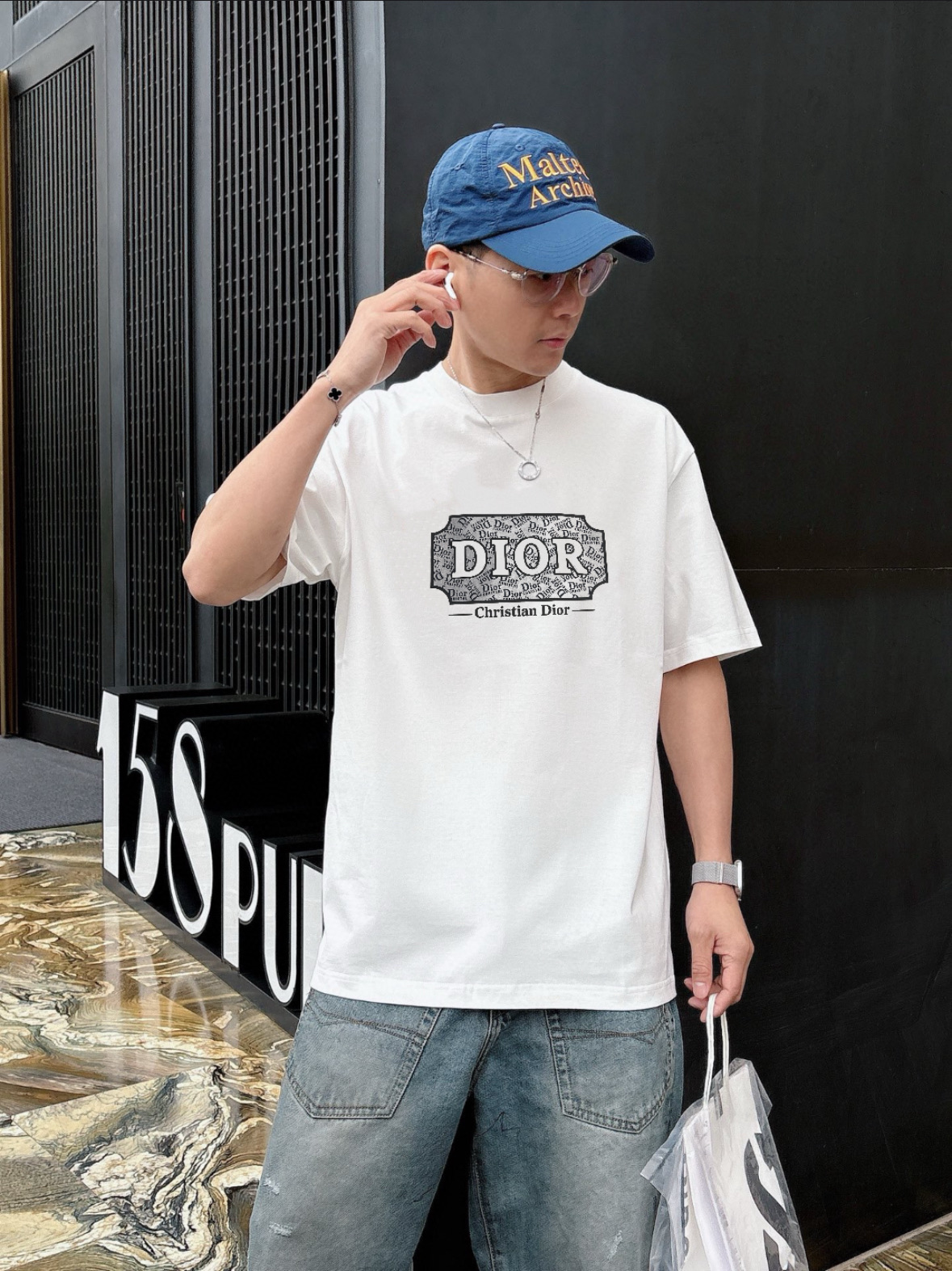 NO:150608,Dior/Dior 2025 new spring and summer products are available, complete three standards, mercerized cotton round neck short-sleeved T-shirt, no need to introduce too much good products, look at the details, counter number M-XXXL /140 suggestions L,,dior,dior,T-shirt,tees,t-shirt,alexander wang19860909Dior/迪奥 2025年春夏新品上新 三标齐全 丝光棉圆领短袖T恤 好货不用过多介绍 看细节 专柜码数M-XXXL /140建议L,,dior,dior,T-shirt,tees，t-shirt,alexander wang,Men's clothing