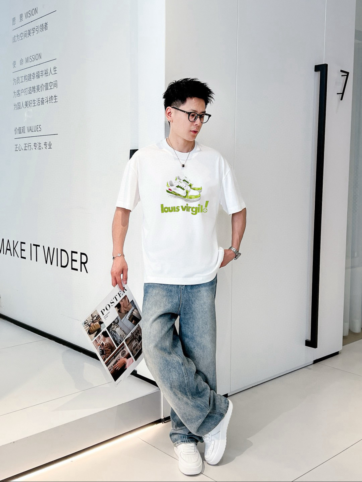 NO:457767,LV/Louis Vuitton 2025 Spring and Summer New Products, Complete Three Standards, Mercerized Cotton Short-Sleeve T-shirts, Don’t need to introduce too much good products, look at the details, counter code M-XXXL /140 Suggestions, L, louis vuitton, louis vuitton, T-shirt,tees, t-shirt,alexander wang19860909LV/路易威登 2025春夏新品 三标齐全 丝光棉短袖T恤 好货不用过多介绍 看细节 专柜码数M-XXXL /140建议L,,louis vuitton,louis vuitton,T-shirt,tees，t-shirt,alexander wang,Men's clothing