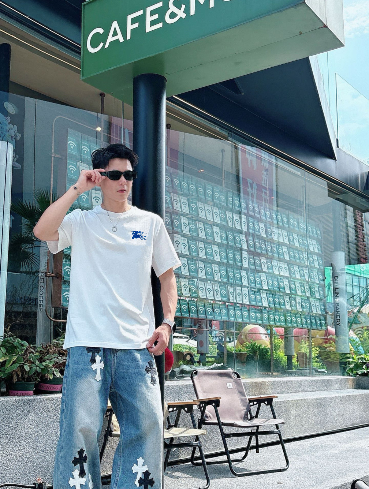 NO:448097,Burberry/Burberry New Spring and Summer Products Complete Three Standards Round-neck Mercerized Cotton Short-sleeved T-shirts Don't need to introduce too much good products See details Counter code M-XXXL 175/Suggestions L, burberry, burberry, T-shirt, tees, t-shirt, alexander wang19860909Burberry/巴宝莉 春夏新品 三标齐全 圆领丝光棉短袖T恤 好货不用过多介绍 看细节 专柜码数M-XXXL 175/建议L,,burberry,burberry,T-shirt,tees，t-shirt,alexander wang,Men's clothing