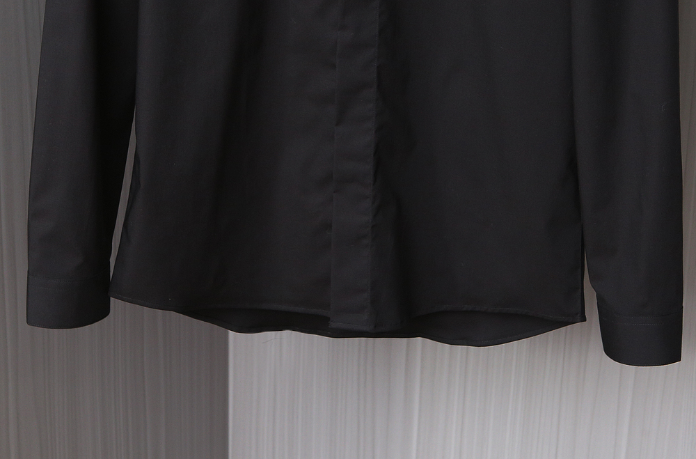 站西独家货源新品D家族春夏最新轻奢衬衫24春夏最新爆款独具D家代表性的刺绣和版型在视觉方面相当出众颜值和