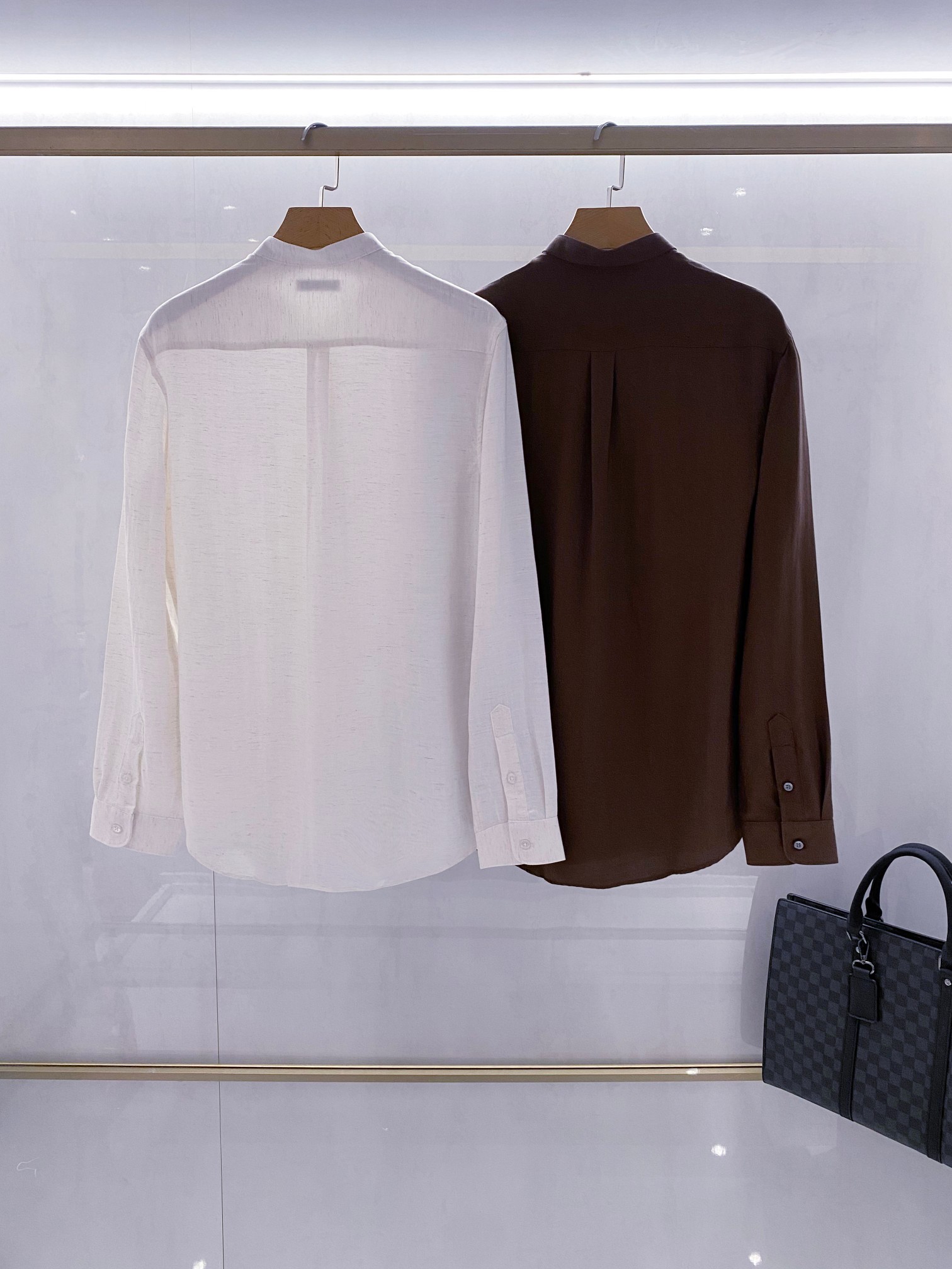 P696 SHIRT SCALE - 图片 2