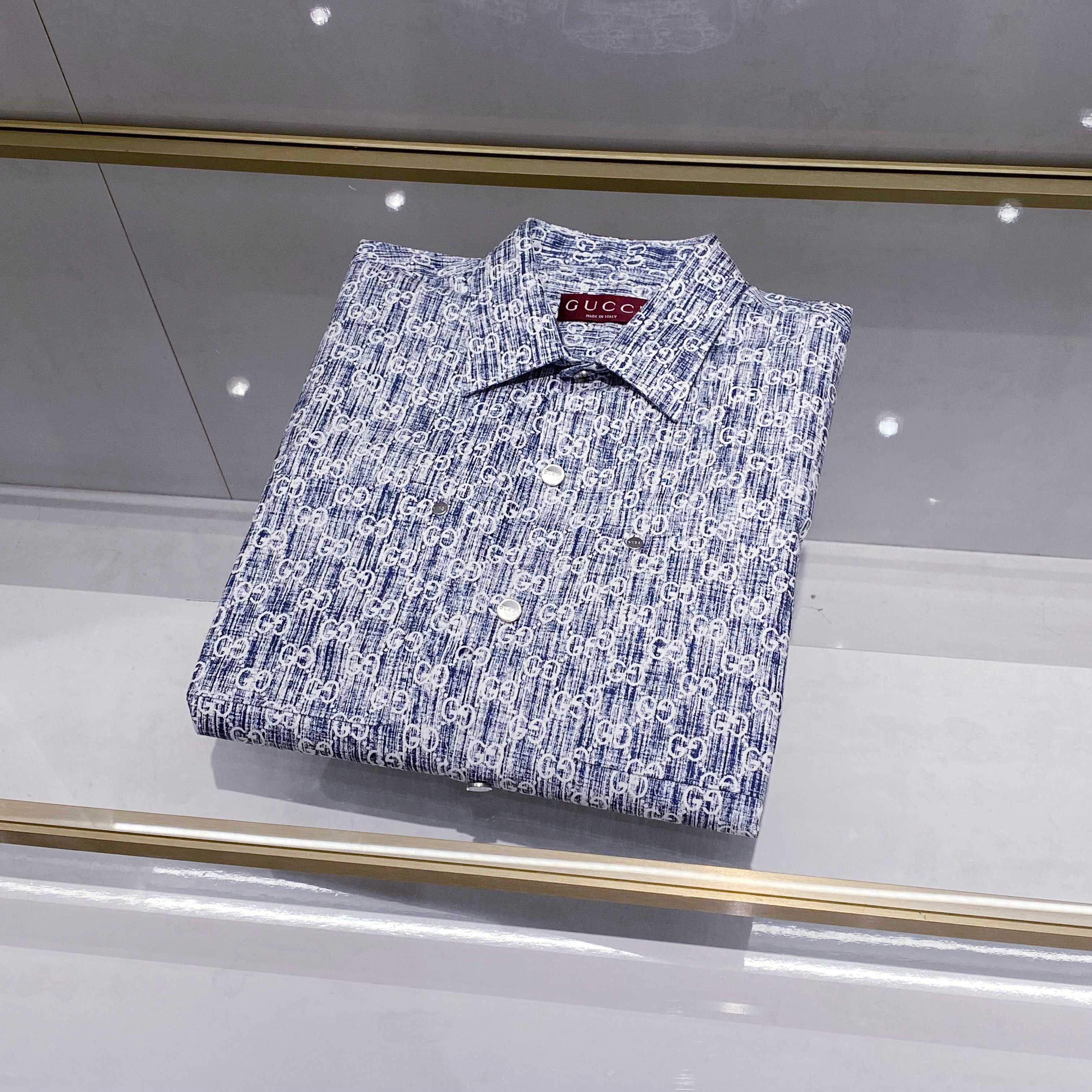 NO:550352,Fashionable pure cotton digital printing, invincible and handsome with the outside and the inside!  Tile effect display, alexander wang19860909时尚纯棉数码印花,外搭内穿无敌帅！平铺效果展示,,alexander wang,Men's clothing