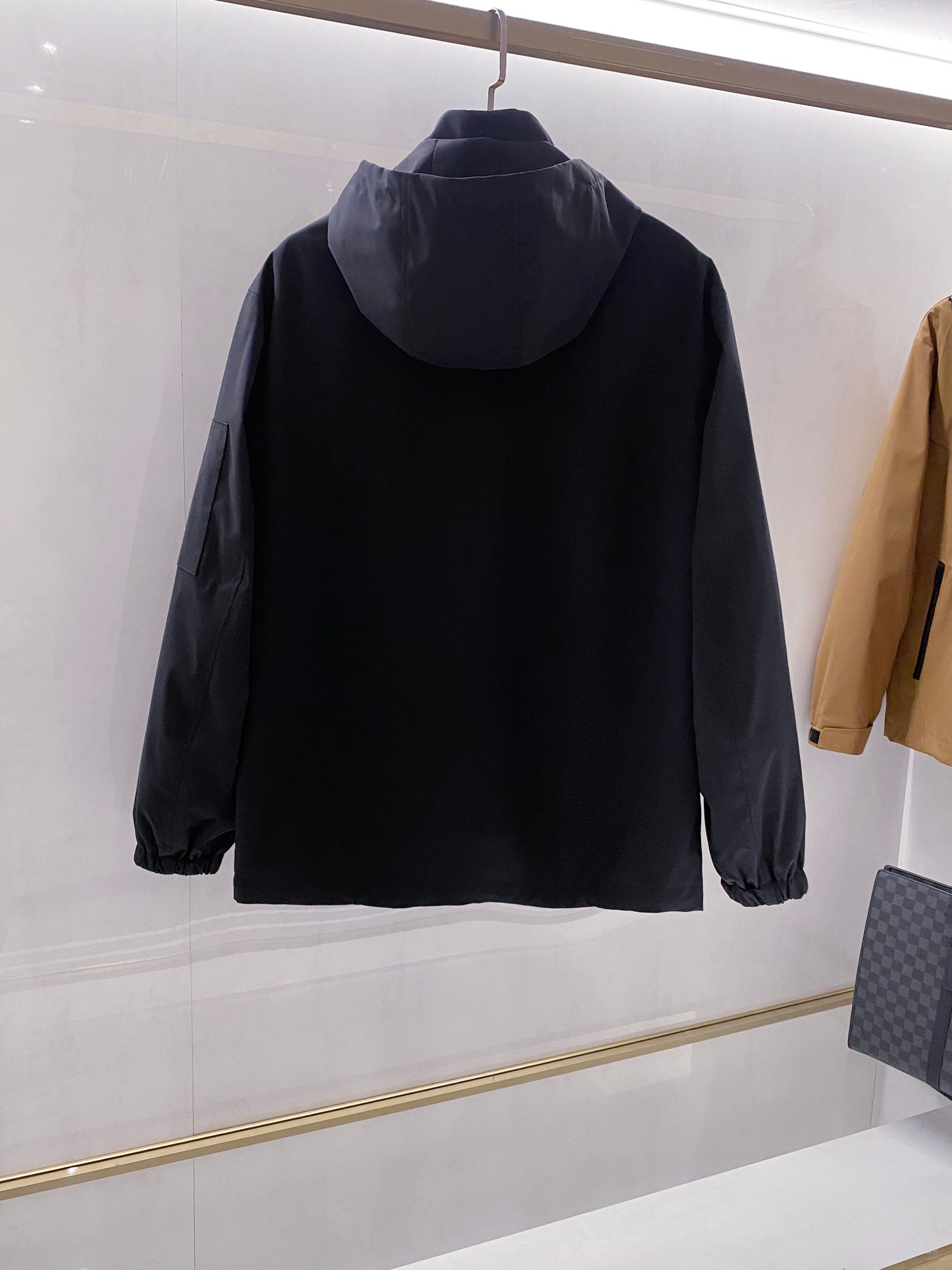 【典藏臻品】EZ家族最新男士多功能连帽夹棉夹克，（可拆卸帽子）香港公司渠道，寒御神器，各大网红博主必选单