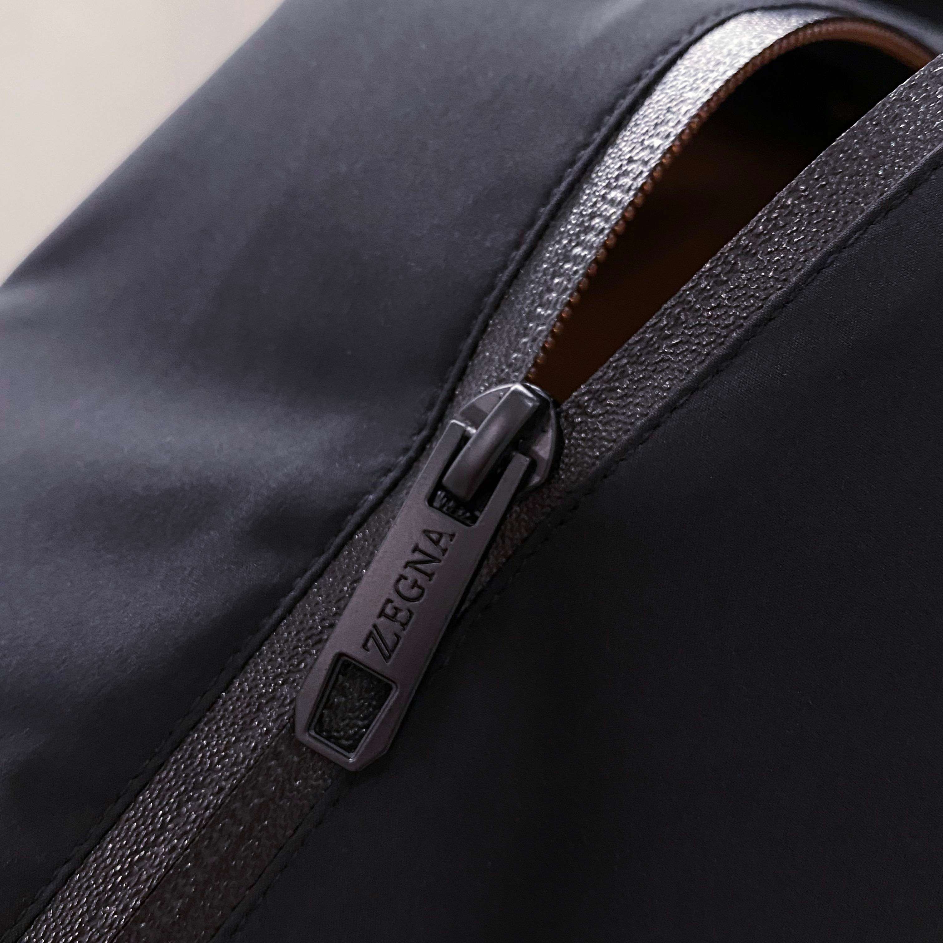 【典藏臻品】EZ家族最新男士多功能连帽夹棉夹克，（可拆卸帽子）香港公司渠道，寒御神器，各大网红博主必选单