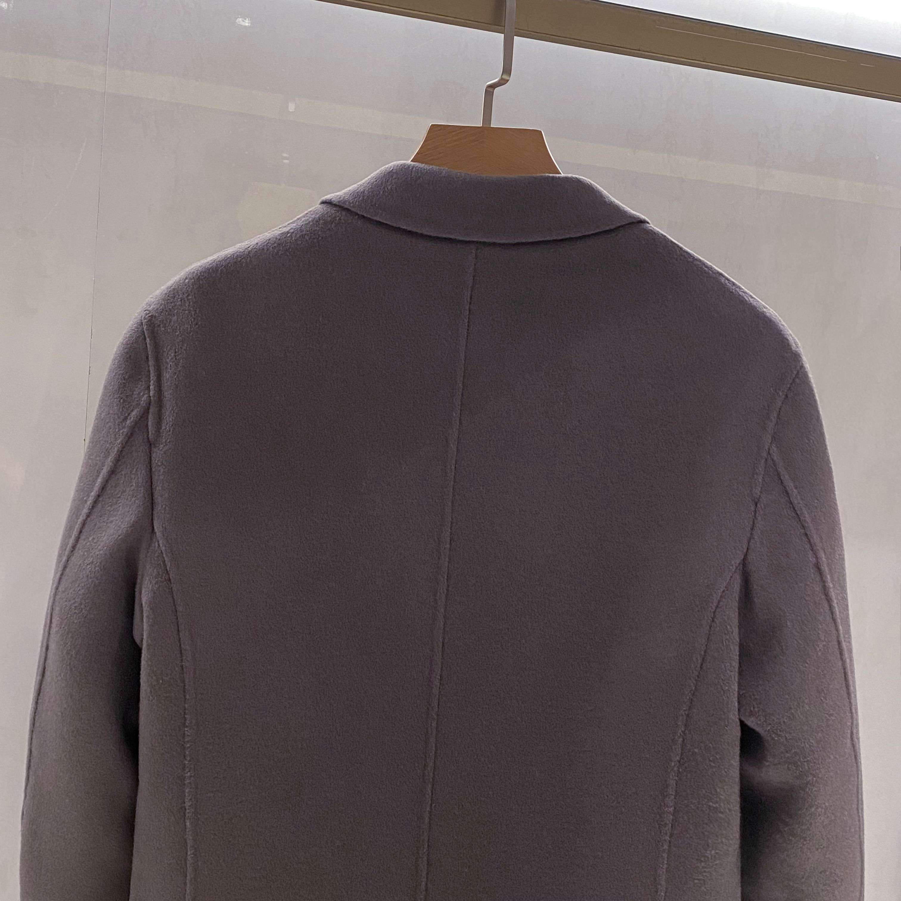 【典藏臻品】lp🆕 诺悠翩雅 羊毛羽绒复合大衣｜意式匠心诠释秋冬双重守护】 一体式复合系统：羊毛优雅 ×