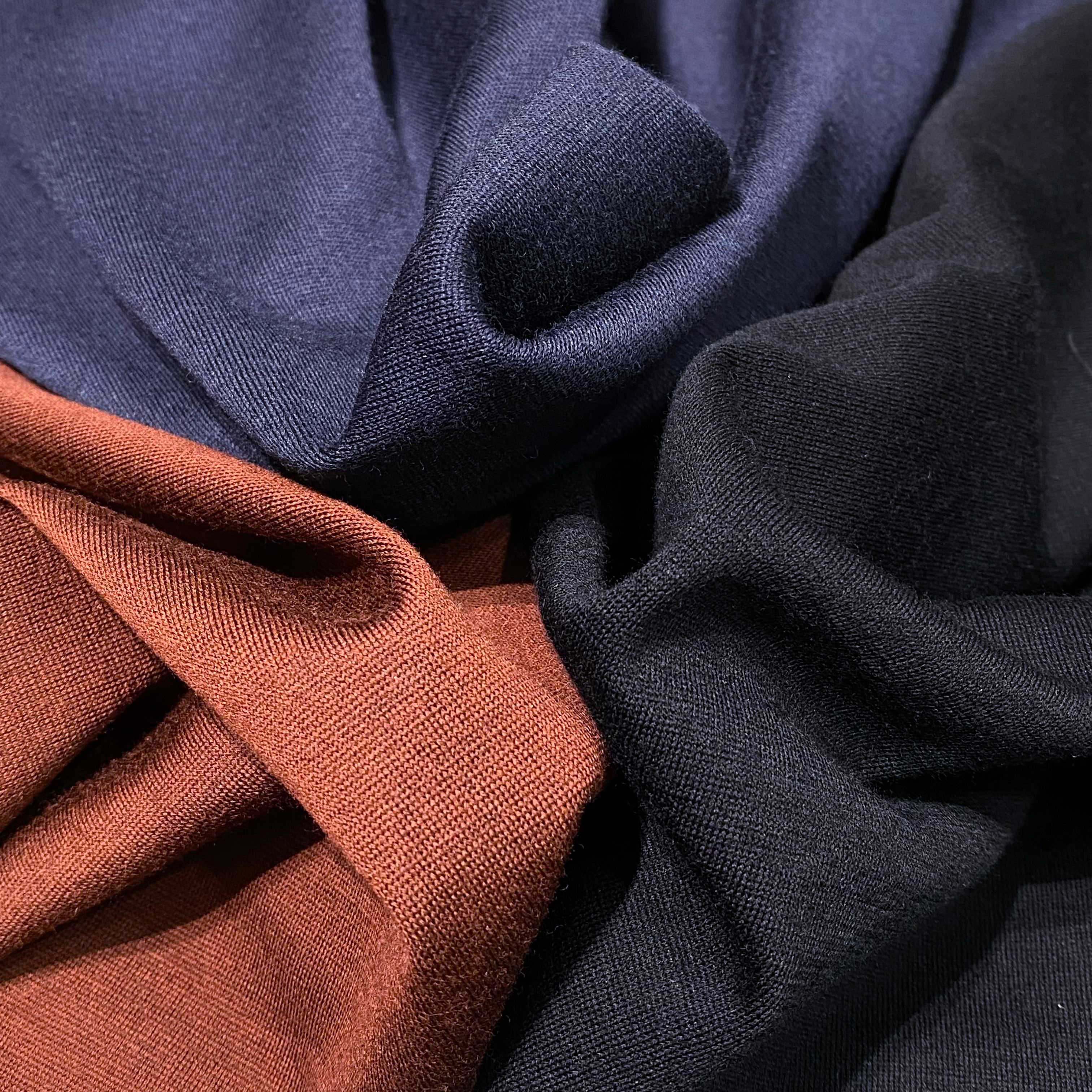 —— 这不仅是一件羊毛衫，更是可穿着的意式生活美学。让每一针每一线都诉说着百年工艺的传承，在日常穿着中体