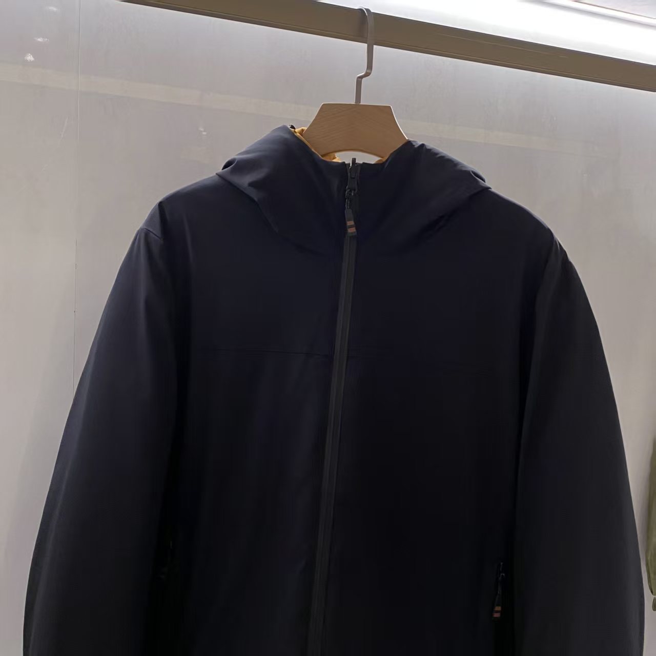 羽绒服 【冬季推荐】EZ家男士双面时尚款羽绒服：双面奢享，匠造冬日极致！在凛冽冬日，一件兼具保暖与格调的