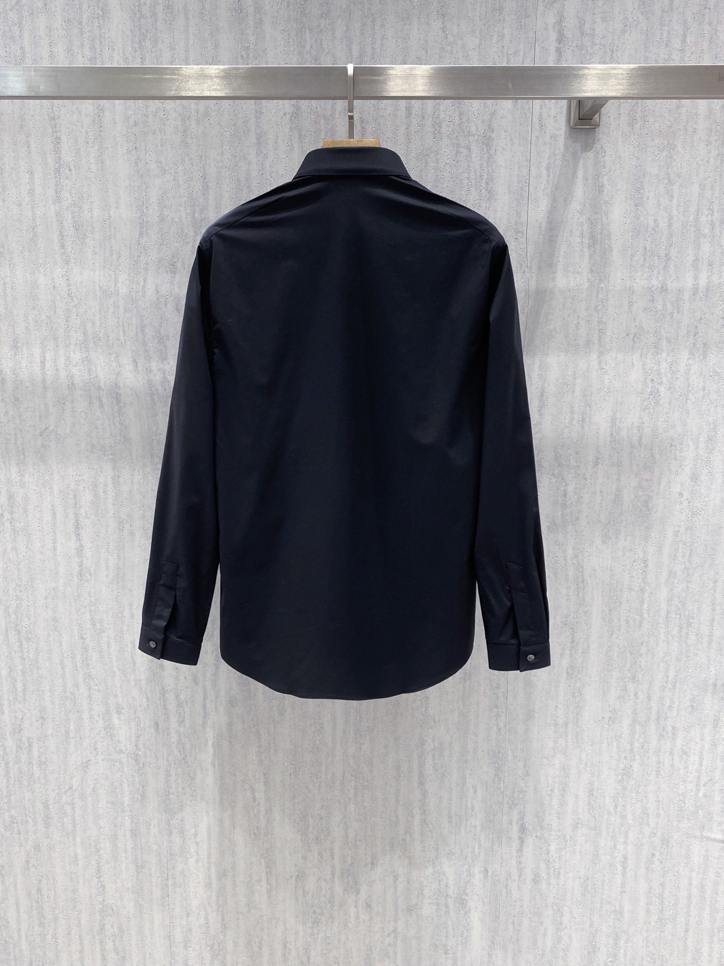 Alternative view of Shirt 09859