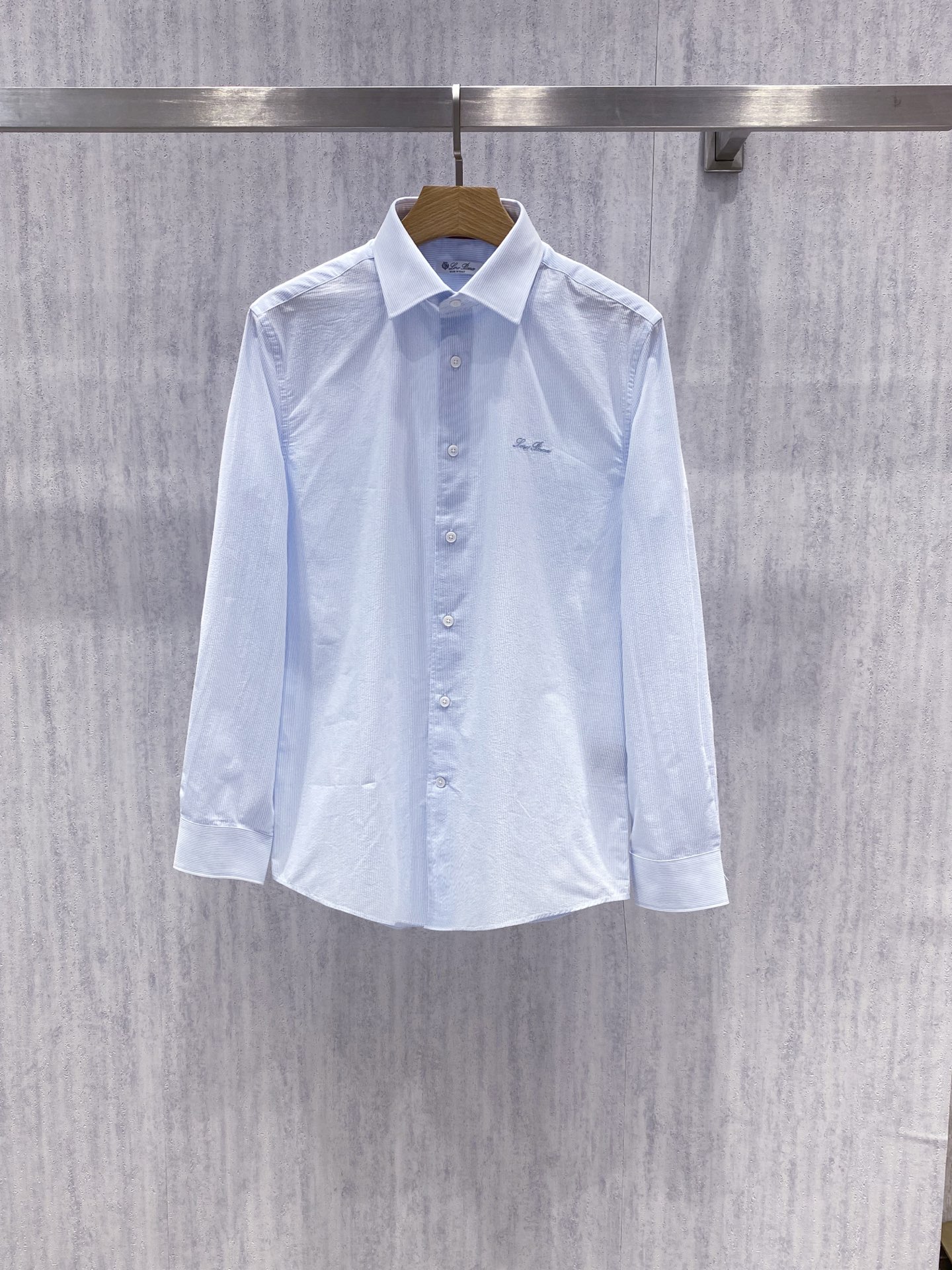 Shirt 09827