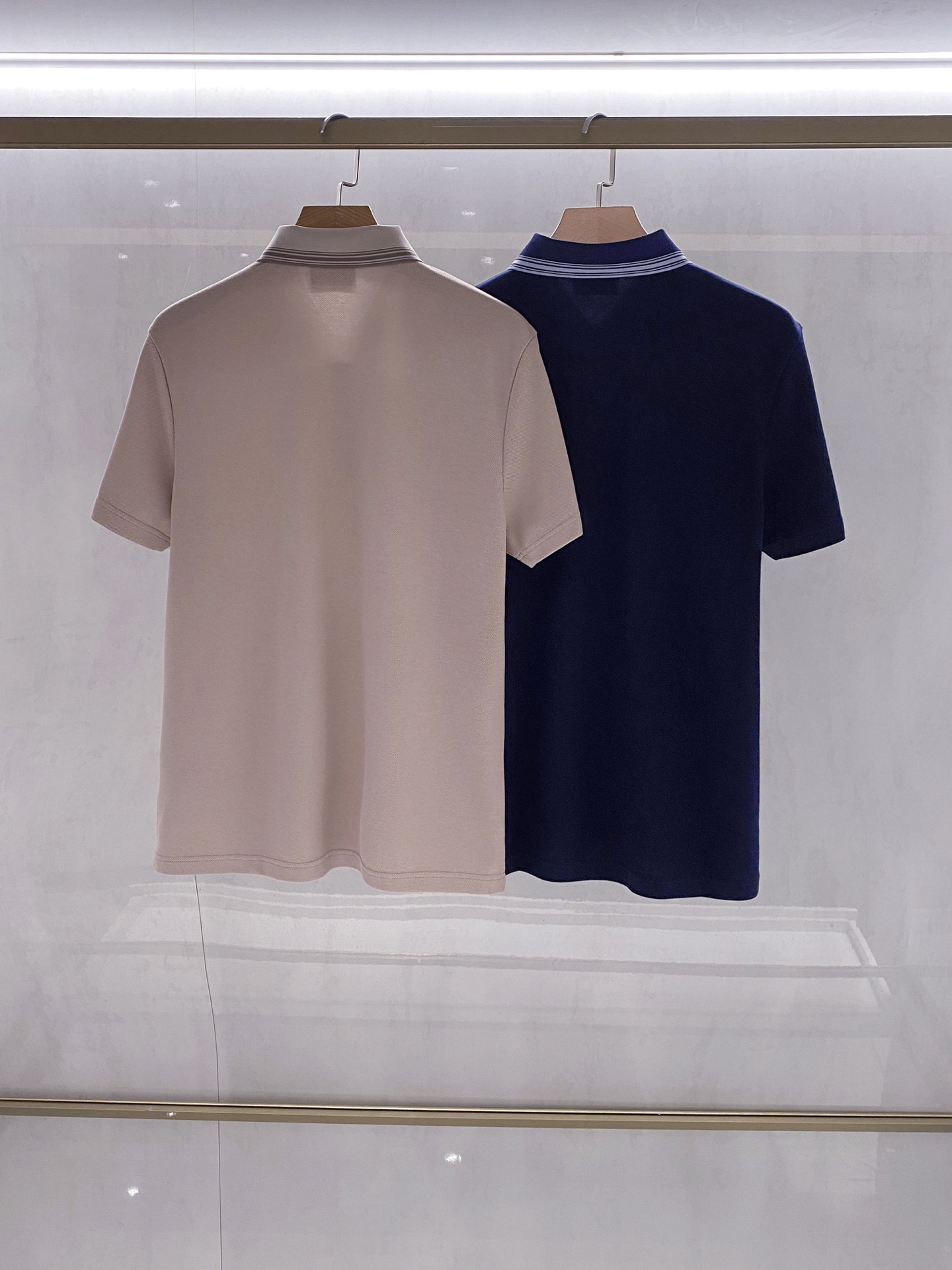 【典藏臻品】布里*尼26年夏季最新男士高端商务短袖POLO，两色甄选（浅咖、蓝色），M-3XL全码段尊享