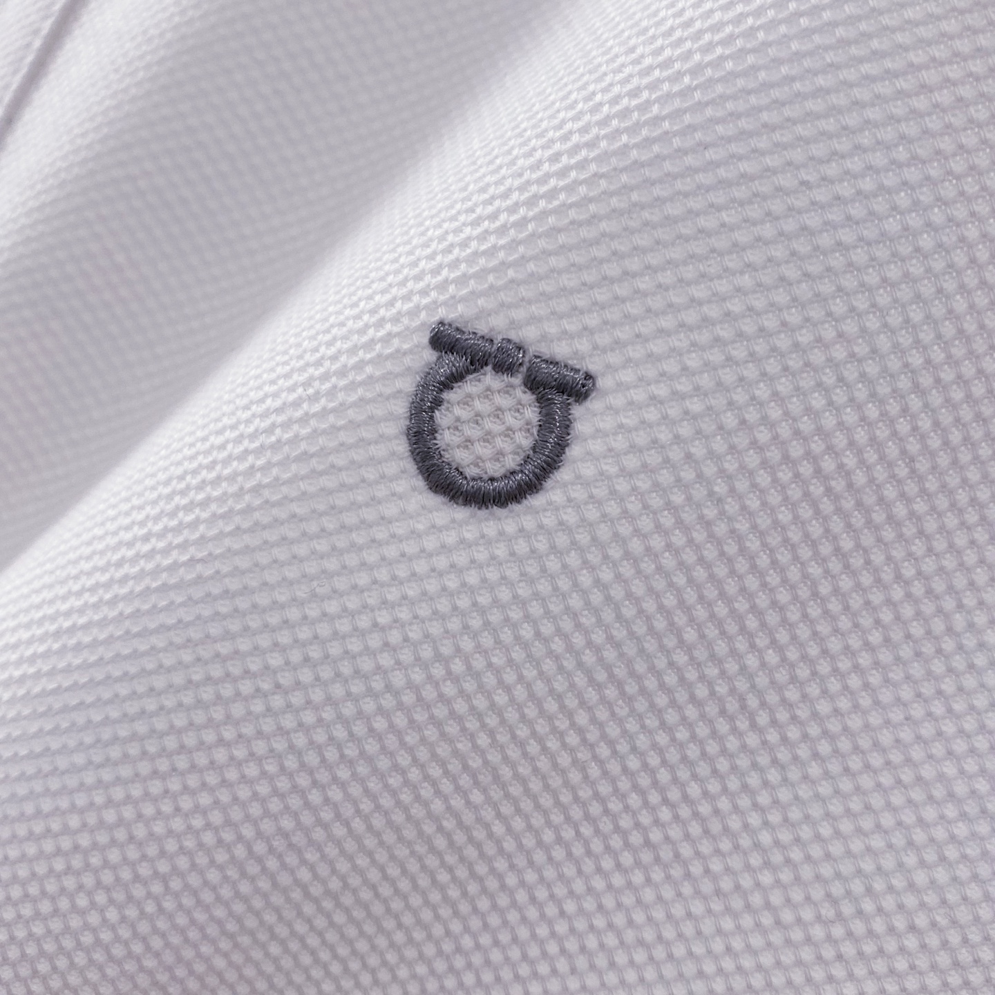 【典藏臻品】菲拉*慕家族男士经典商务休闲短袖POLO，26年夏季重磅新势力单品，雅致白、静谧蓝两色臻选，