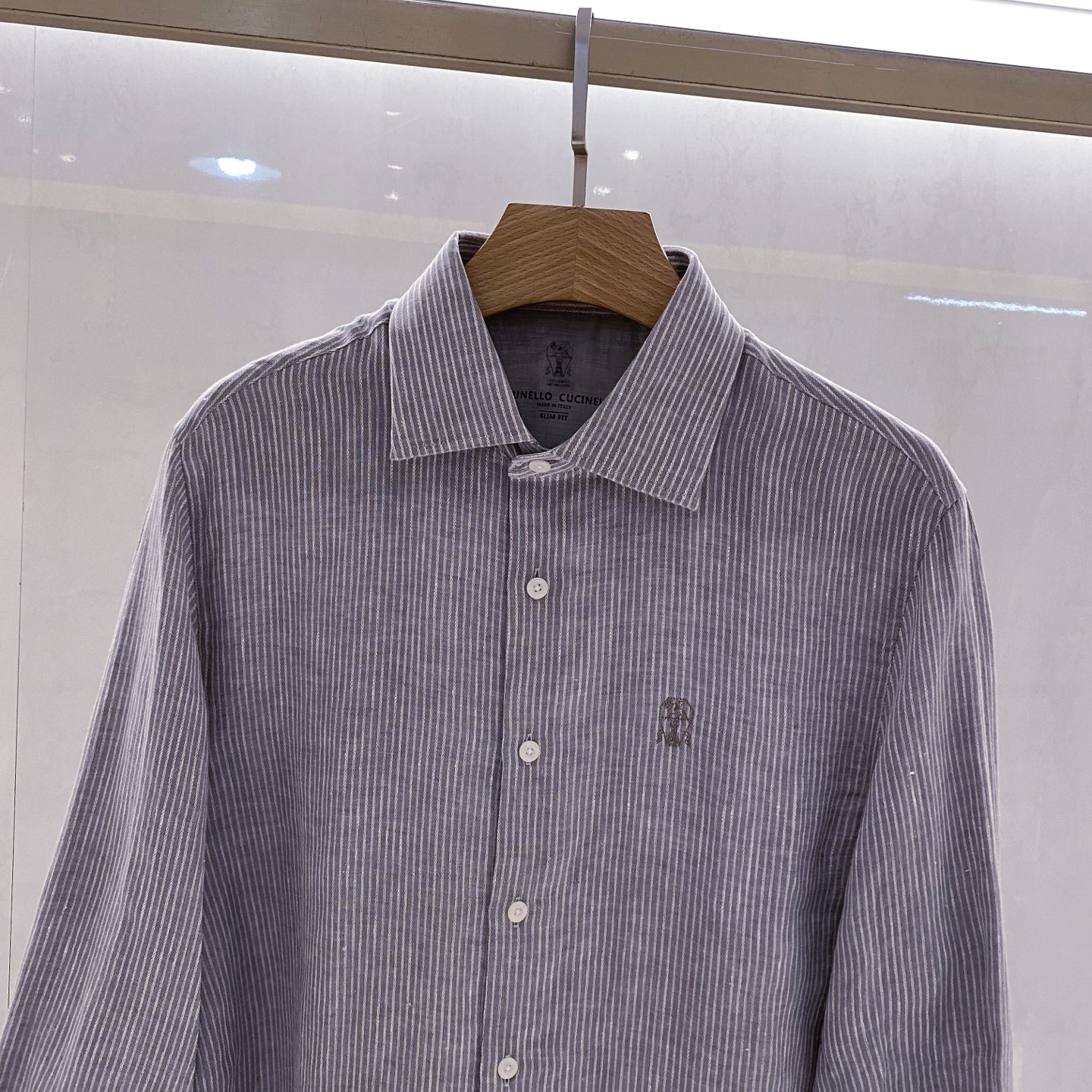 【典藏新品】BC家纯亚麻竖条纹衬衫，源自意大利殿堂级奢牌BC，主打人文轻奢意式格调，秉持匠心人本制衣理念，把意大利优雅休
