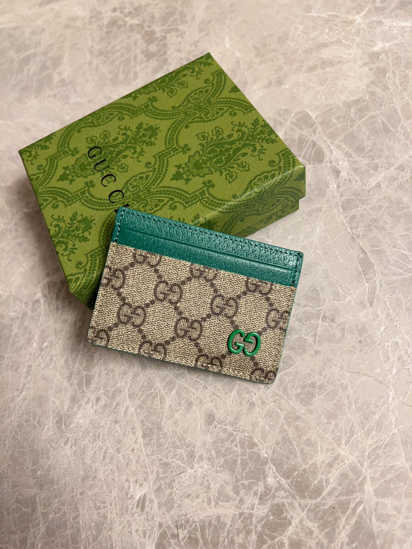 NO:673169,Counter quality, top-quality original goods, real photos!  768248 Brown blue, brown yellow, brown red, brown green, black PVC shipped in 5 colors ~ size width 11x height 7, Gucci wallet, gucci, wallets19860909专柜品质,顶级原单货,实物实拍！768248啡蓝 啡黄 啡红 啡绿 黑PVC 5个颜色出货～尺寸宽11x高7,,Gucci钱包,gucci,wallets,欧美剧