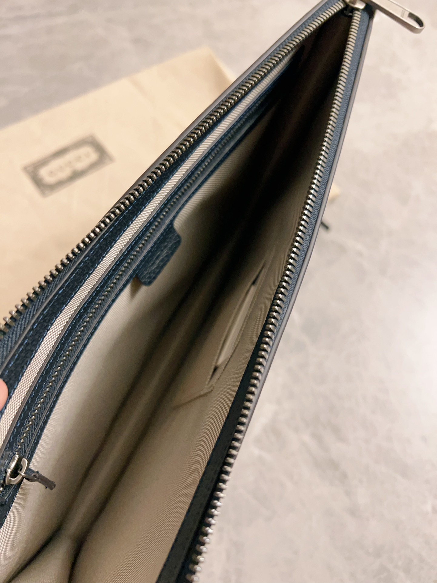 Gucci Ophidia Blue GG Supreme clutch everyday