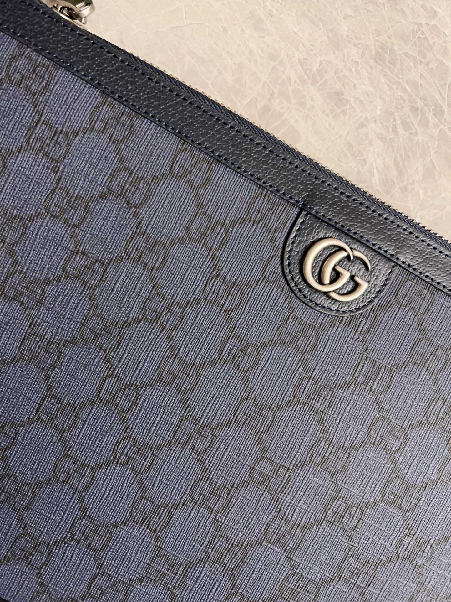 Gucci Ophidia Black GG Supreme evening everyday