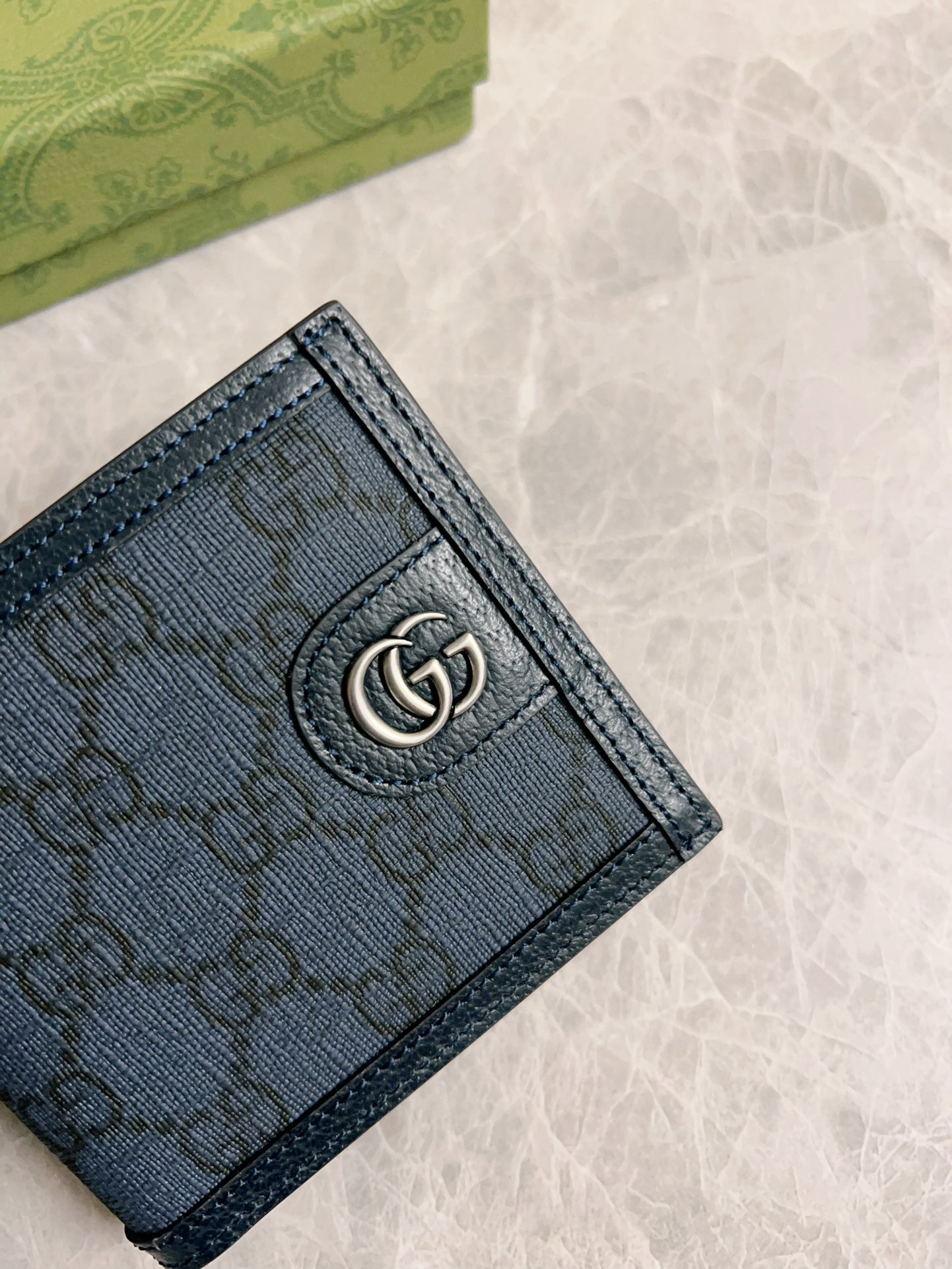 Gucci Ophidia Blue GG Supreme everyday
