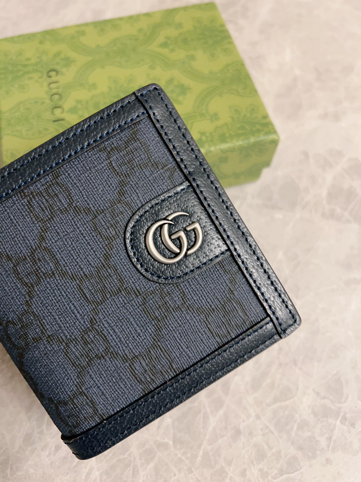 Gucci Ophidia Blue GG Supreme everyday