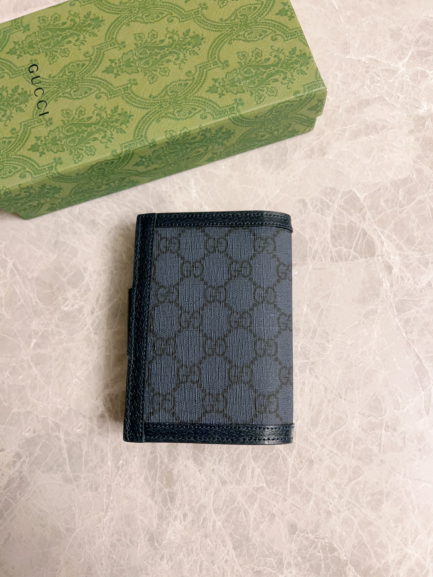 Gucci Ophidia Blue GG Supreme everyday