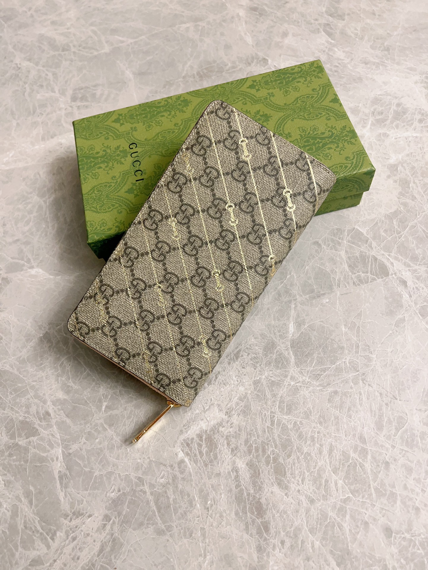 NO:741157,Counter quality, top-quality original goods, real photos!  Model number 774331 brown rubber/horsebit, size width 19X height 10X side width 3cm, Gucci wallet, gucci, wallets19860909专柜品质,顶级原单货,实物实拍！款号774331啡胶/马衔扣,尺寸宽19X高10X侧宽3cm,Gucci钱包,gucci,wallets,欧美剧