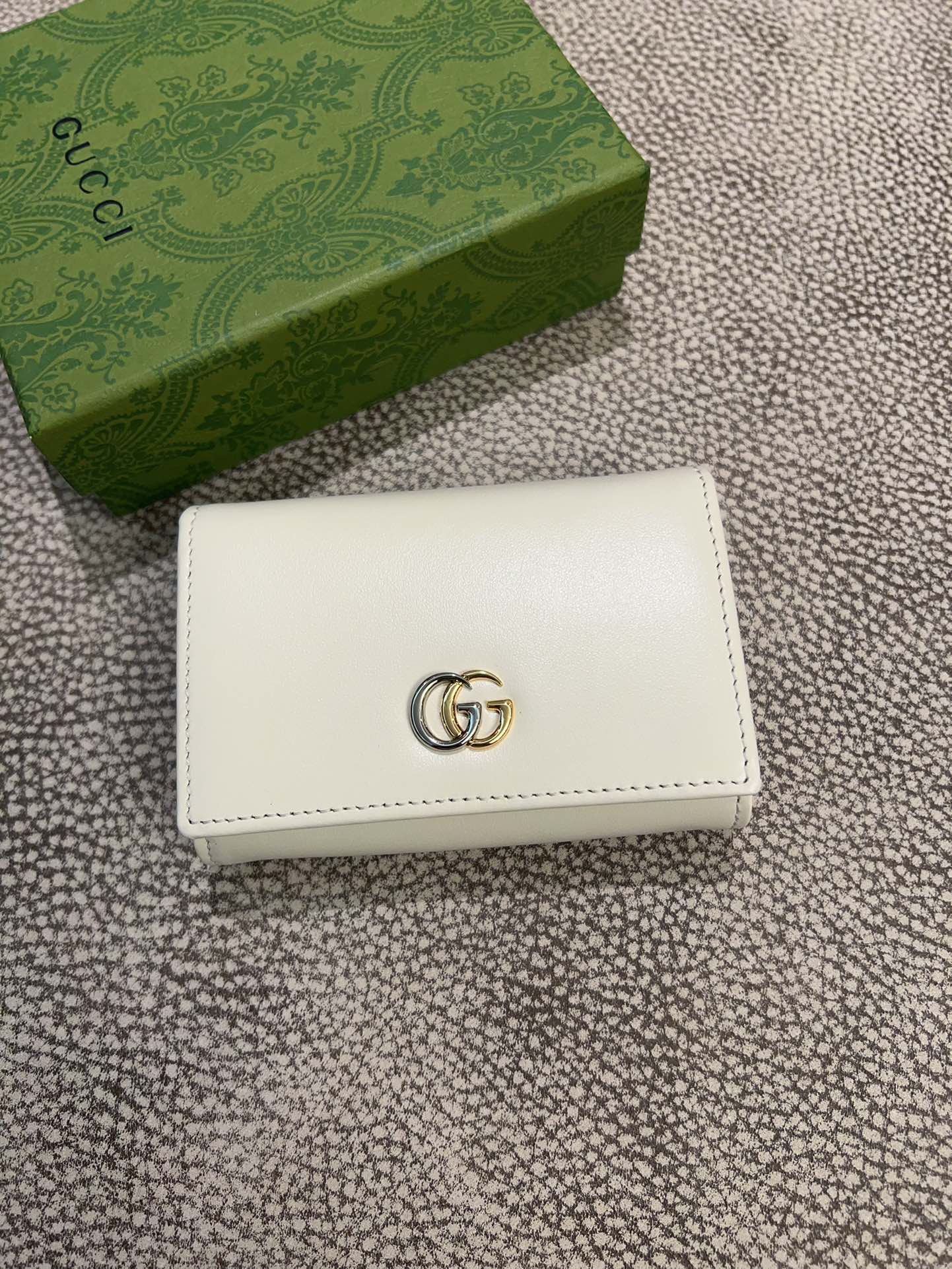 340🇮🇹🇮🇹Gucci 最新卡包原工厂小牛皮🦔🦔缀饰双色调经典双G标识