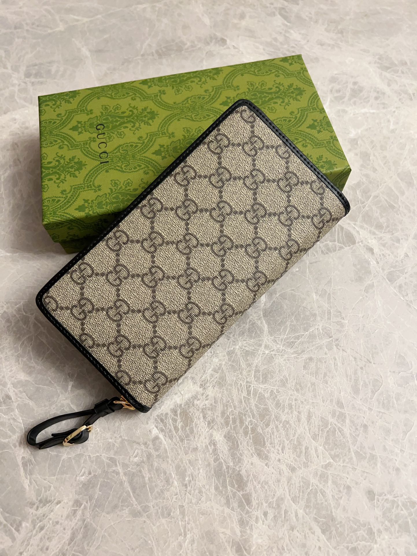 NO:671327,Gucci's latest GG Supreme premium PVC with original cowhide wallet model 821803, size 19×10x2.5cm, Gucci wallet, gucci, wallets, cowhide19860909Gucci最新GG Supreme高级PVC配原厂牛皮钱包型号821803,尺寸19×10x2.5cm,Gucci钱包,gucci,wallets,cowhide,欧美剧