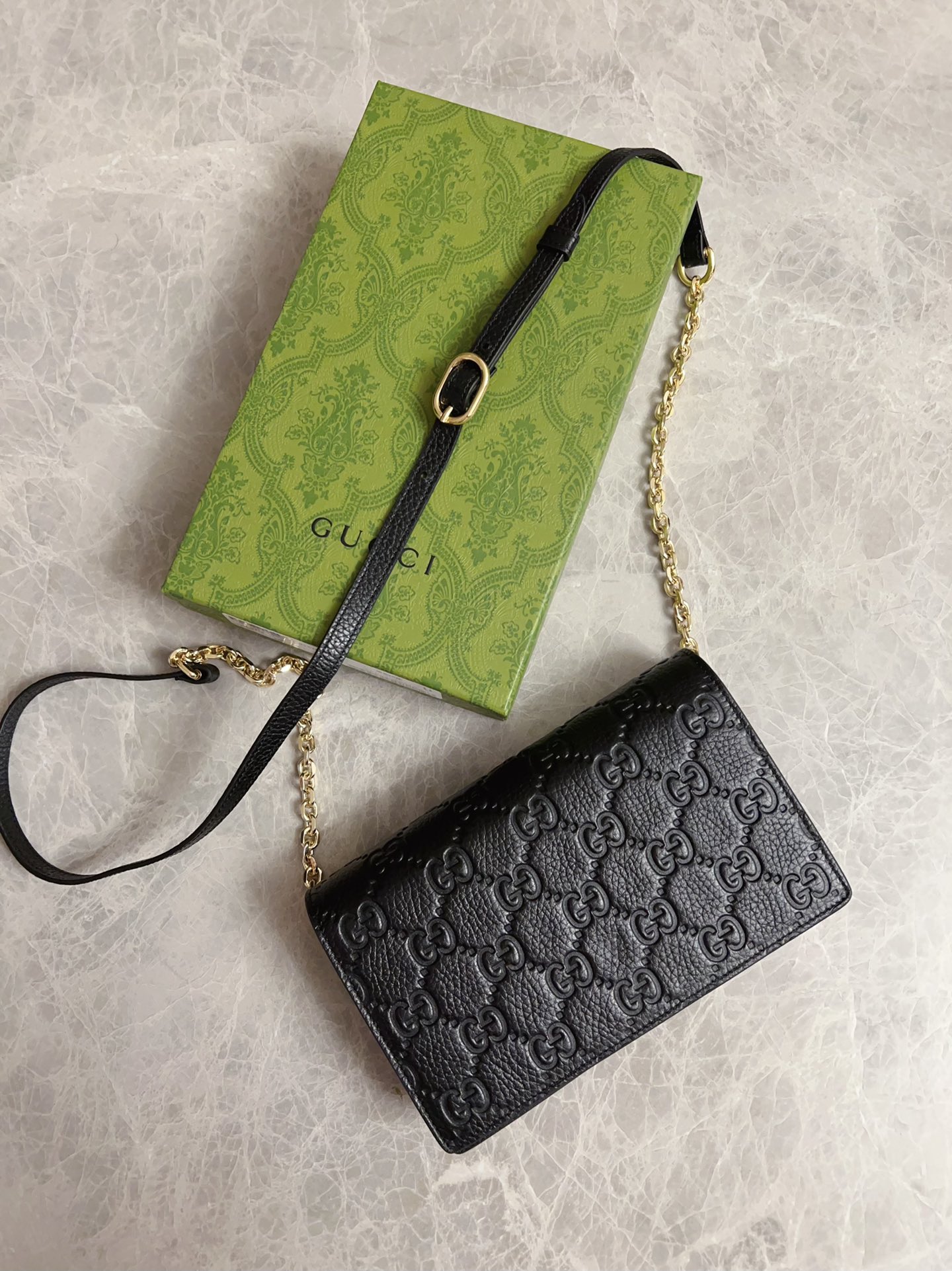 NO:674445,The new GG Emblem series is super soft with lychee color embossing, and 8 exquisite styles have arrived!  810705,815936,815883,815874,815891,815922,815901,821803,Gucci wallet,gucci,wallets19860909新款GG Emblem系列超柔软荔克色压花,精美8个款到货！810705,815936,815883,815874,815891,815922,815901,821803,Gucci钱包,gucci,wallets,欧美剧