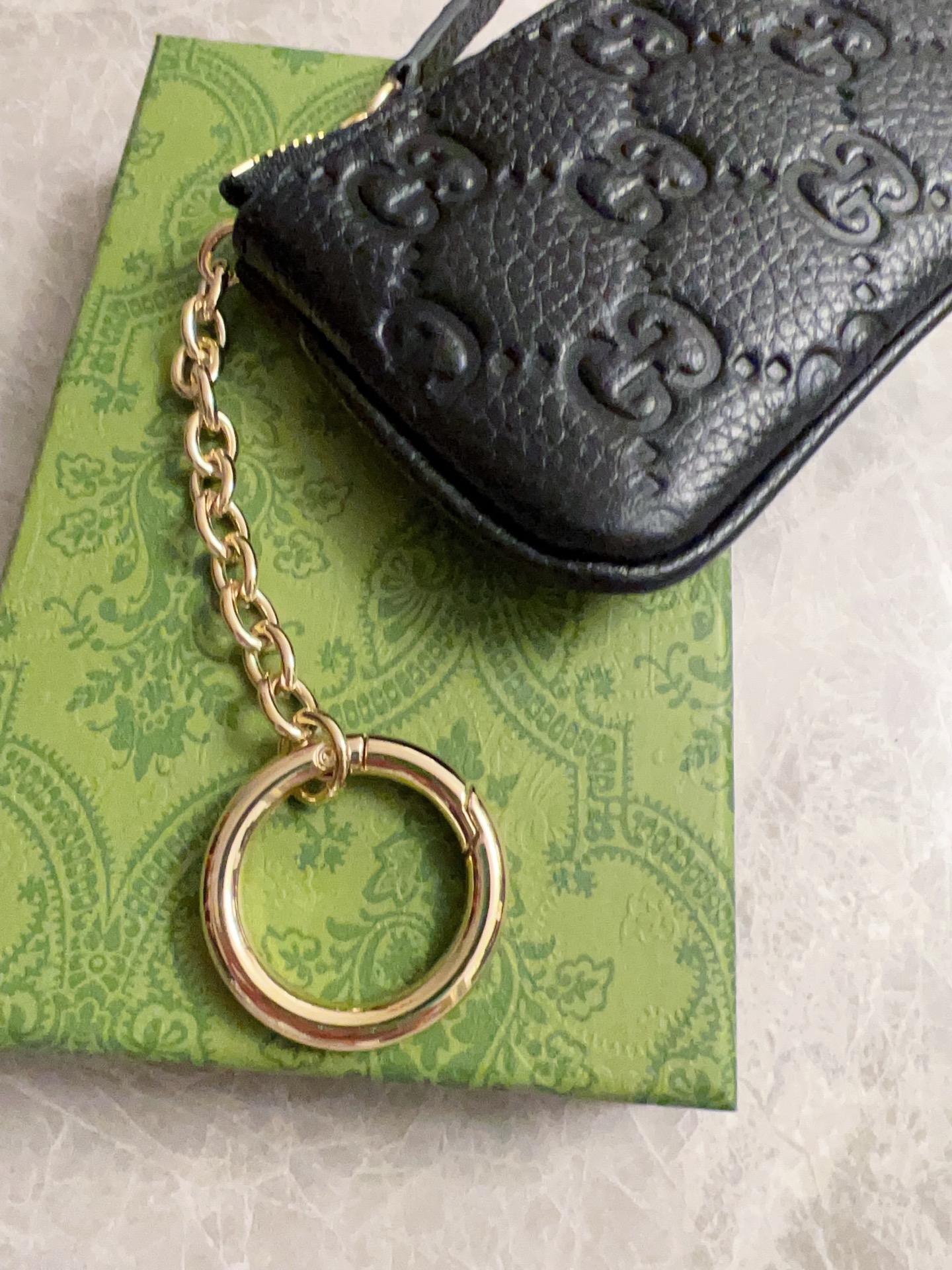 💰 900 new GG Emblem series ultrasoft 荔g/skin pocket/lipplug type: 815891, dimension: 12 x 7.5 cm - 图片 6