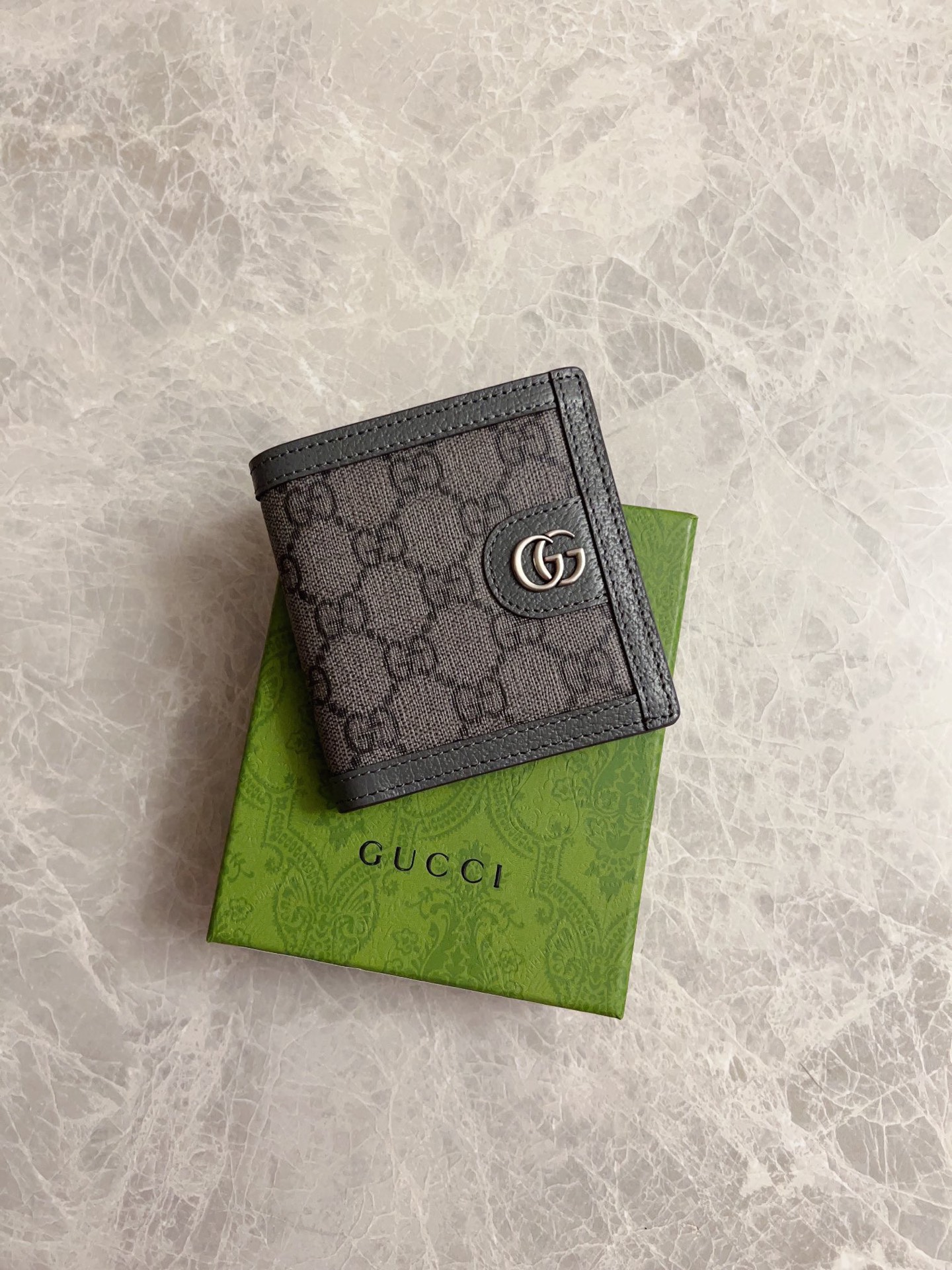 Gucci Ophidia GG Supreme Grey Short everyday