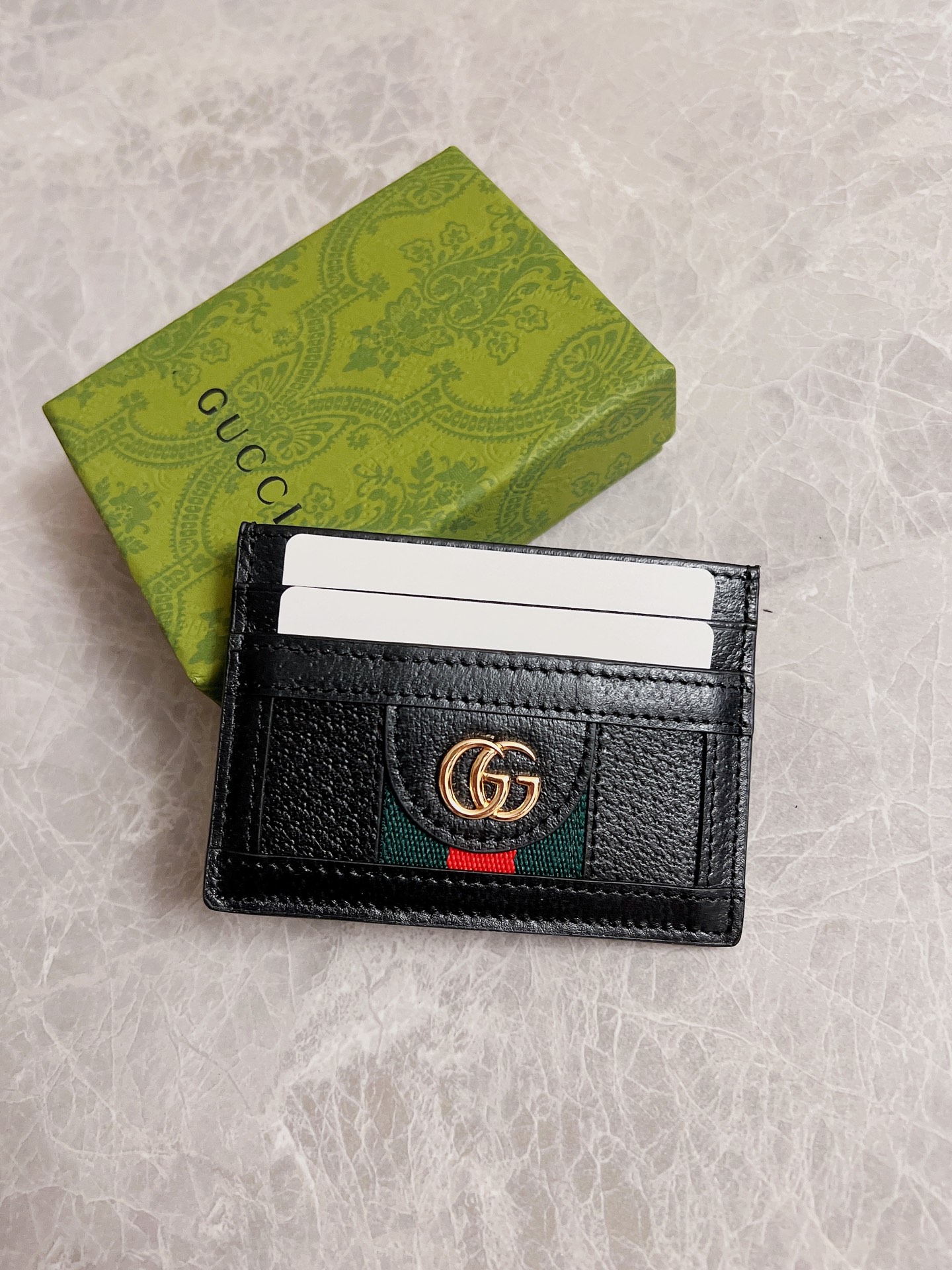 NO:672542,The official website synchronizes new styles!  Ophidia series~Small card holder, made of GG Supreme original factory pig grain first-layer cowhide with iconic double G hardware marks, classic red and green webbing~refinedly made!  Style number: 523159 Size: W10xH7cm, color black, Gucci wallet, gucci, wallets, cowhide19860909官网同步新款！Ophidia系列～小卡片包,采用GG Supreme 原工厂猪纹头层牛皮配以标志性双G 五金唛头,经典著作红绿色织带～精制而成！款号:523159尺寸: W10xH7cm ,颜色黑色,,Gucci钱包,gucci,wallets,cowhide,欧美剧