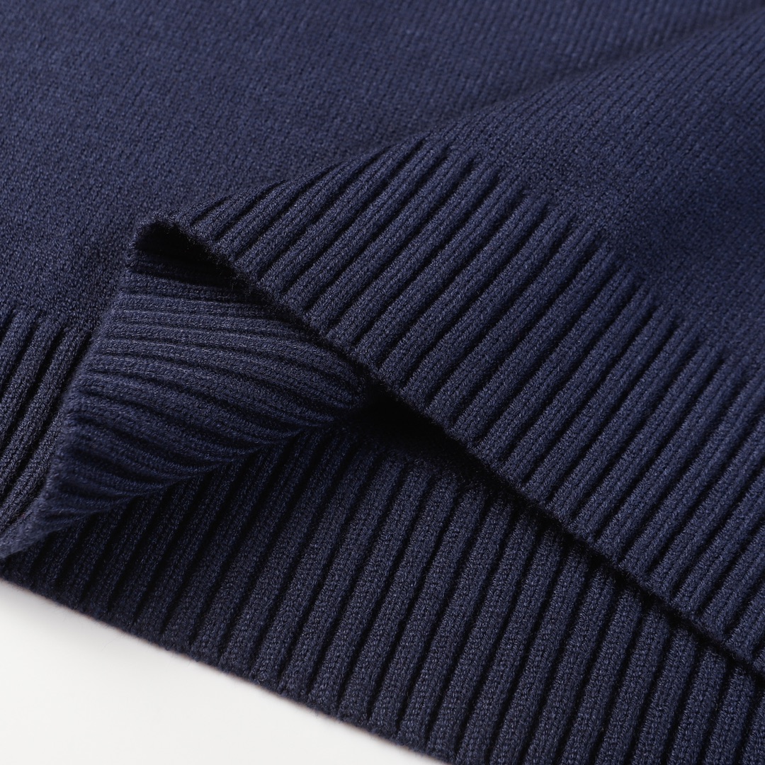 FG DIOR SS24 Long Sleeve Knit with Letter Logo, Parisian Elegance in Navy Blue and Yellow - 图片 9