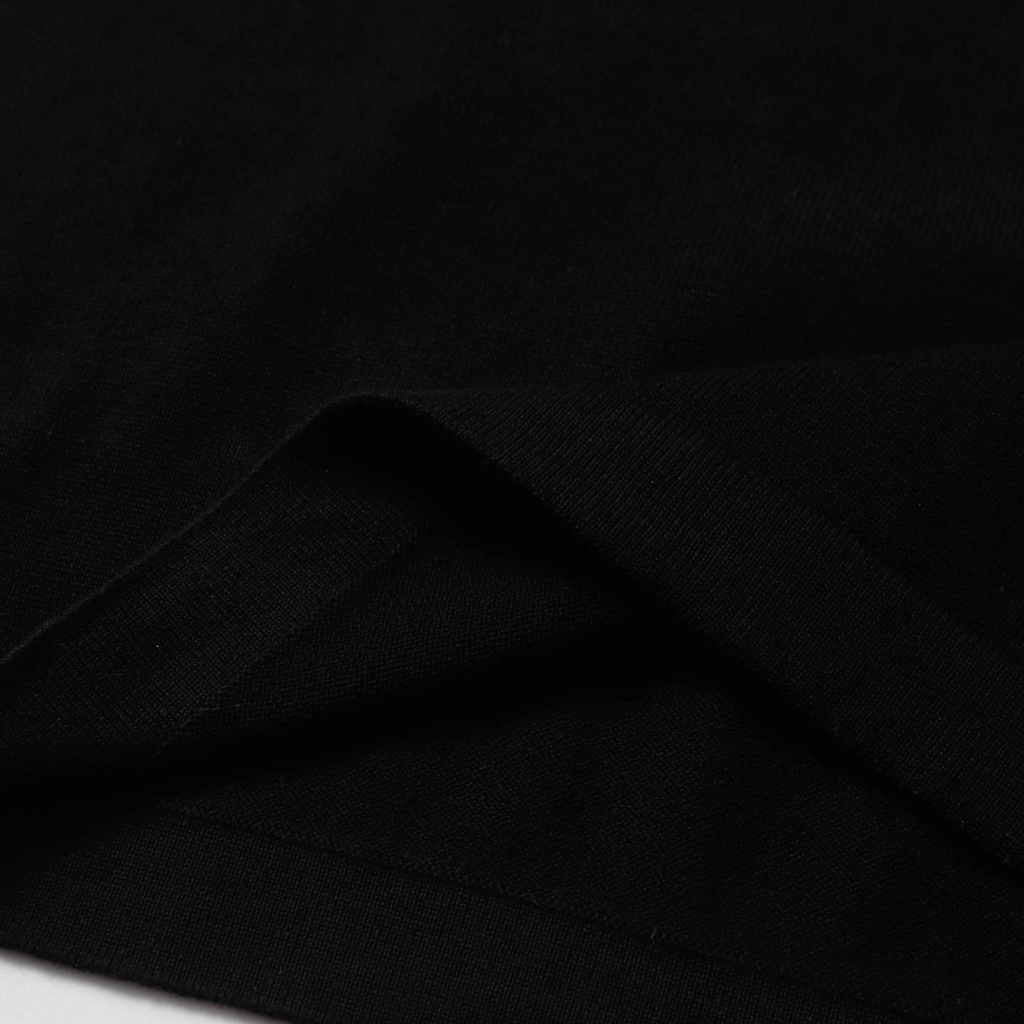 Loewe Anagram Pocket Knit Short Sleeve T-Shirt - Unisex, Relaxed Fit 7 i1739887457007 6600 0 6
