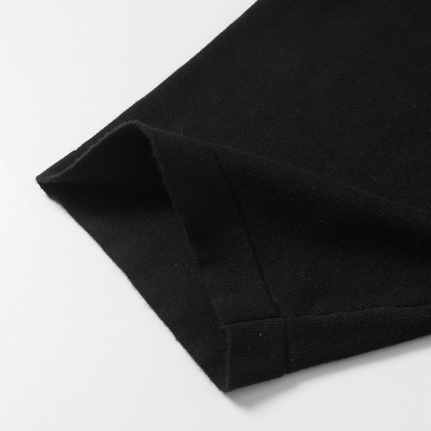 Loewe Anagram Pocket Knit Short Sleeve T-Shirt - Unisex, Relaxed Fit 8 i1739887457014 8725 0 7