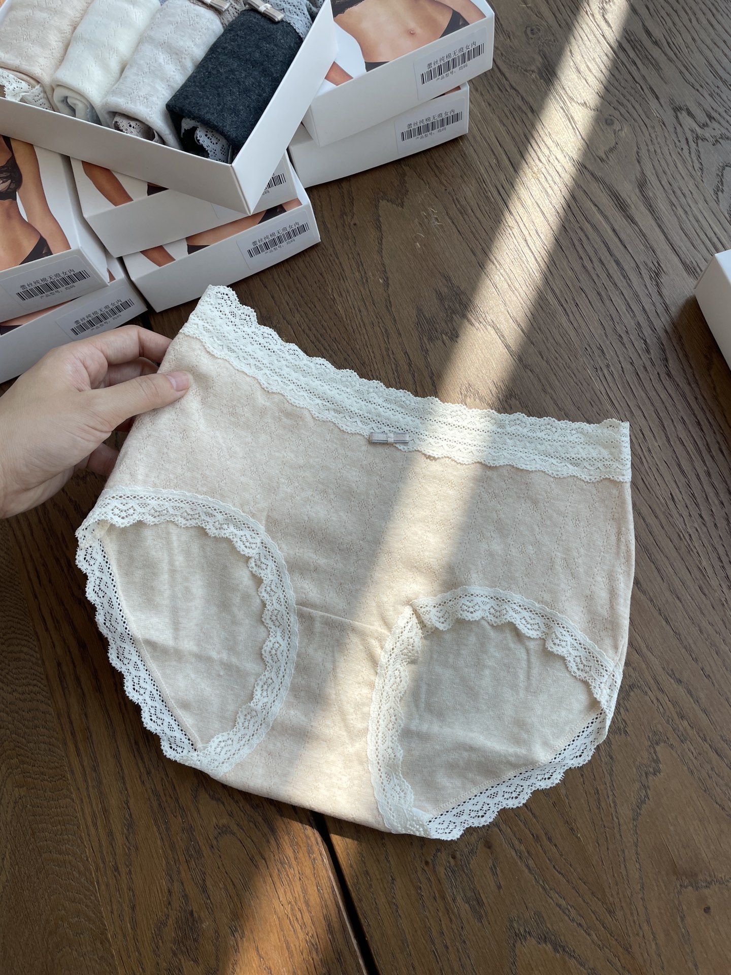 Crafted from exceptionally soft, intricately detailed lace designed to l - Comprehensive 3