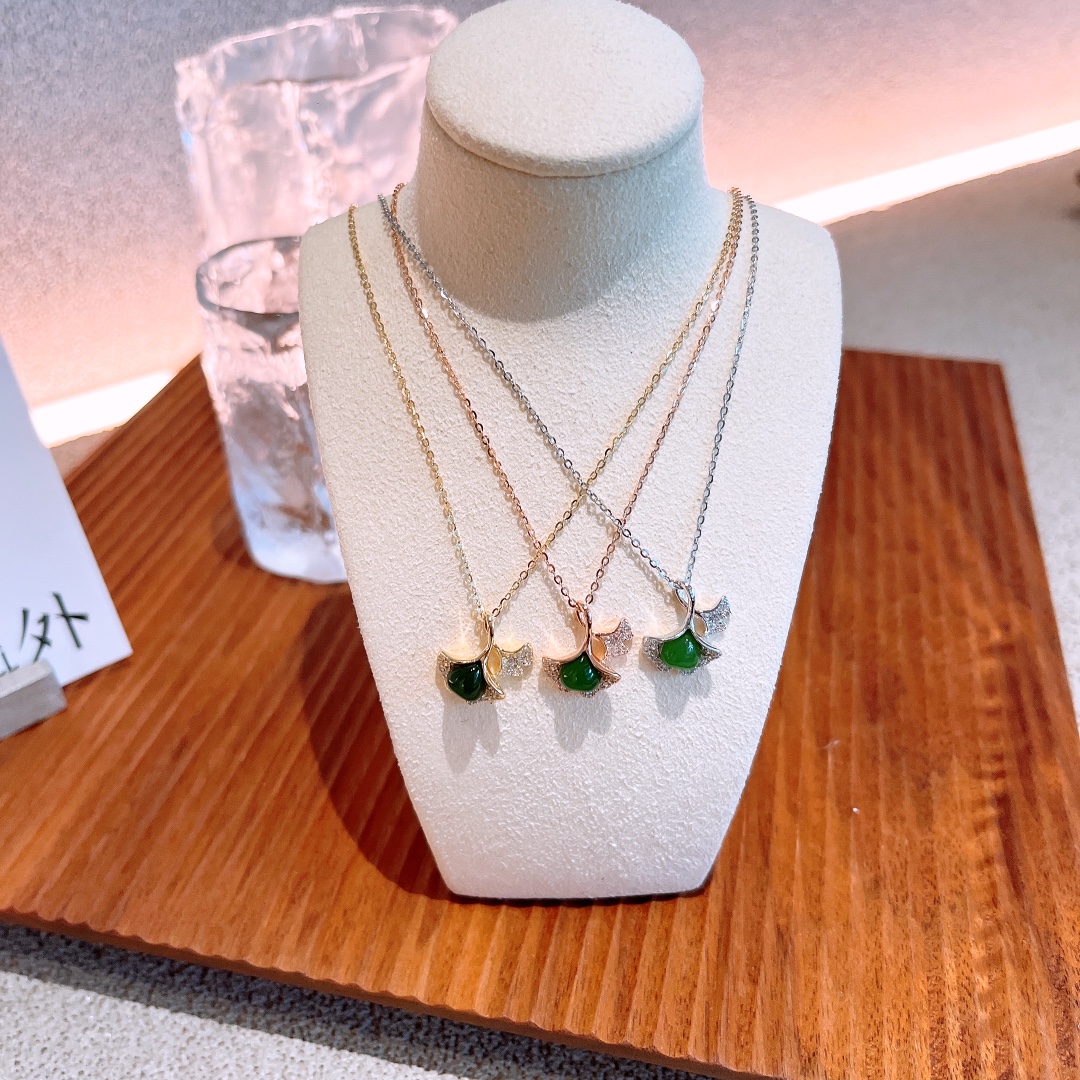 Fine Silver Jasper Necklace Gentle Banquet Gold