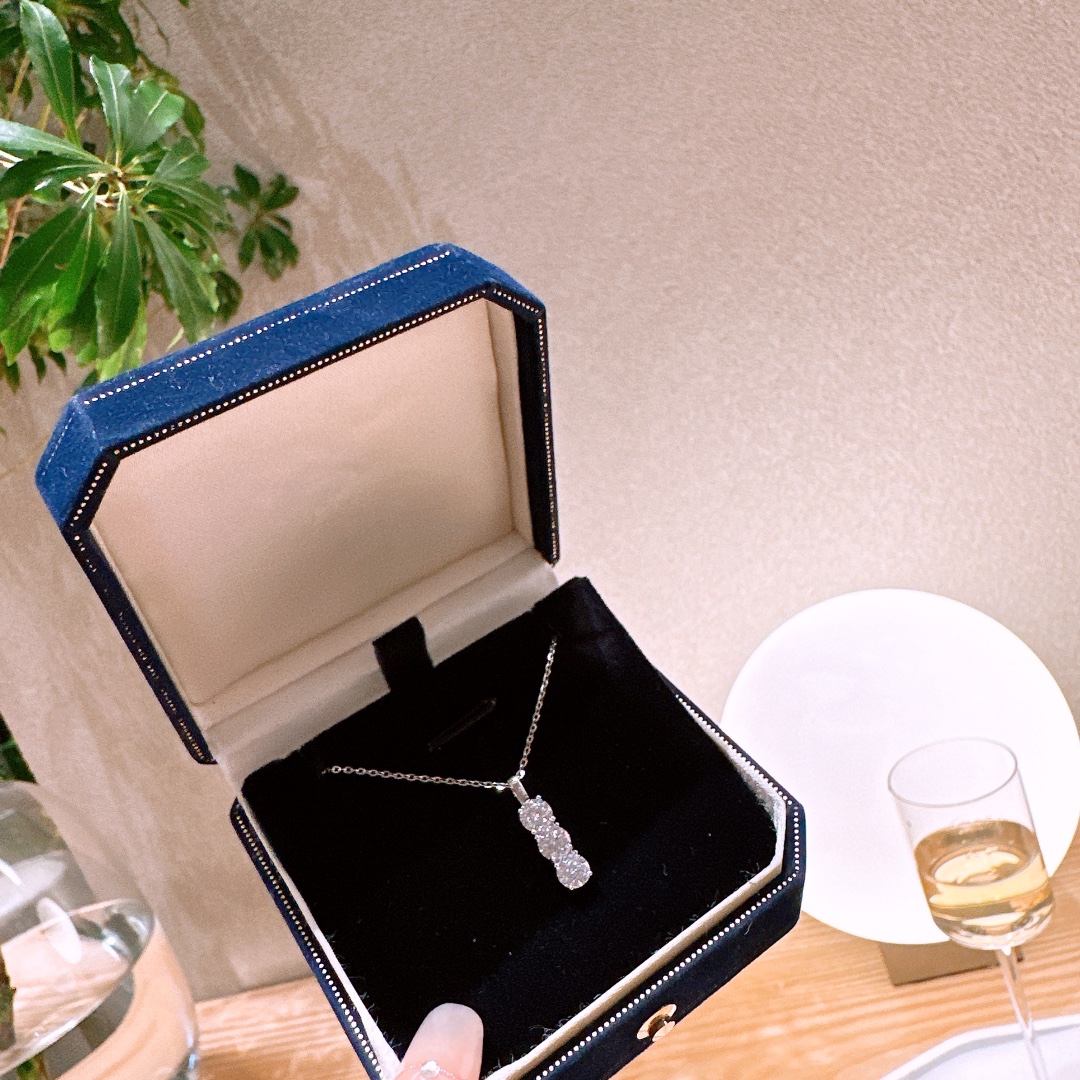 Fine Silver Moissanite Necklace Cute Mother's Day Gold