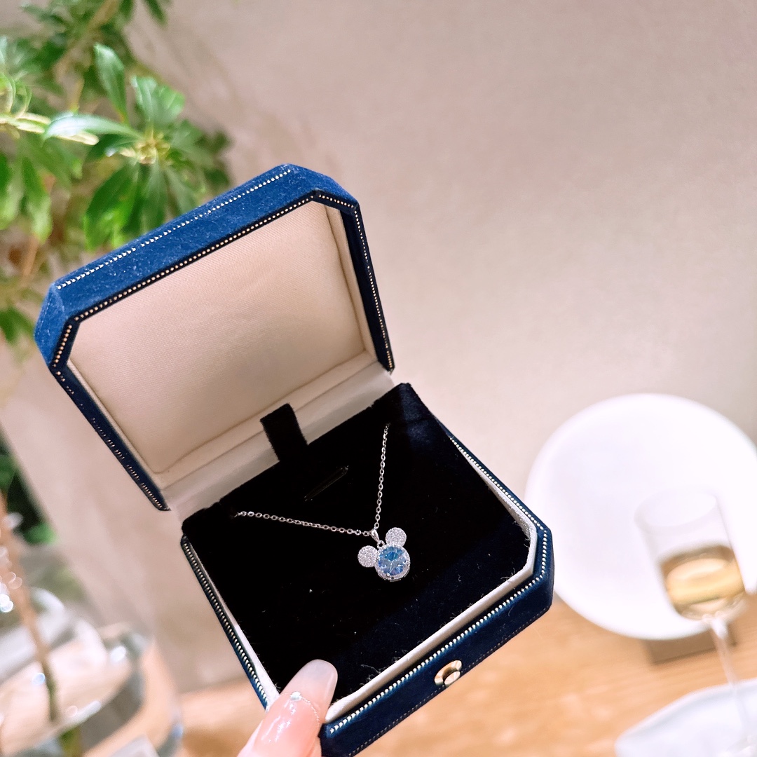 High Polish Silver Moissanite Necklace Soft Date Night Gold