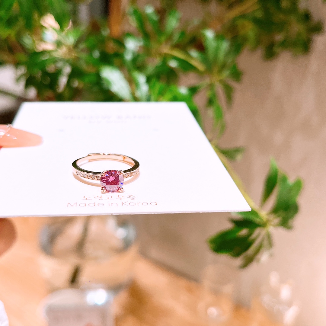 Low Allergy Silver Moissanite Ring Soft Bestie Gift Gold